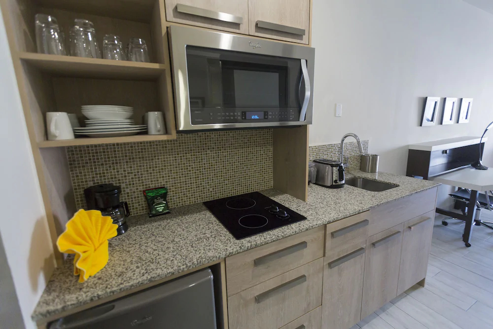 Medano Hotel and Suites