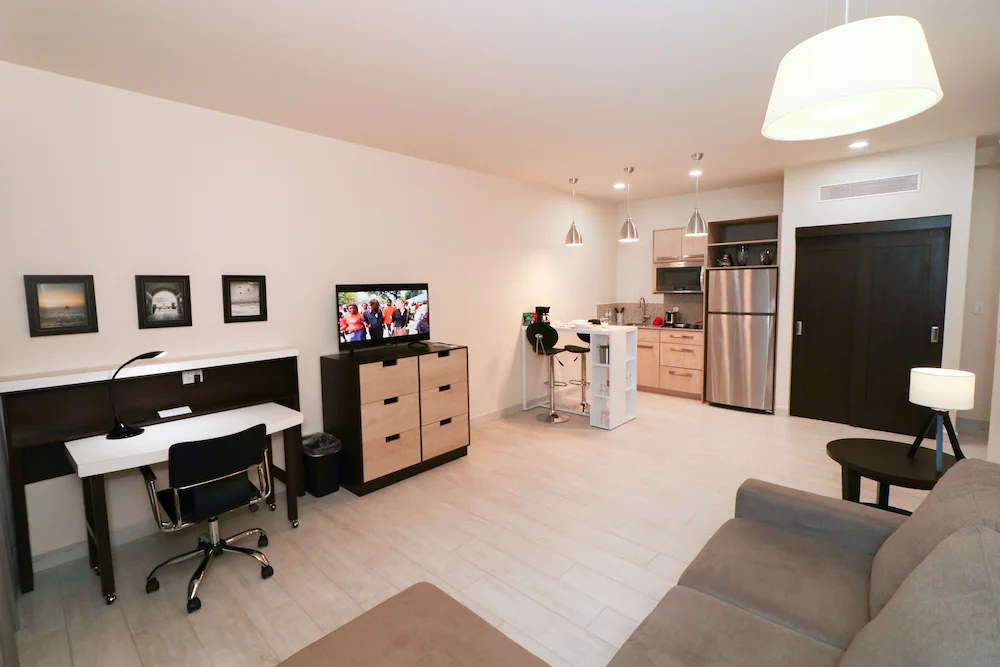 Medano Hotel and Suites