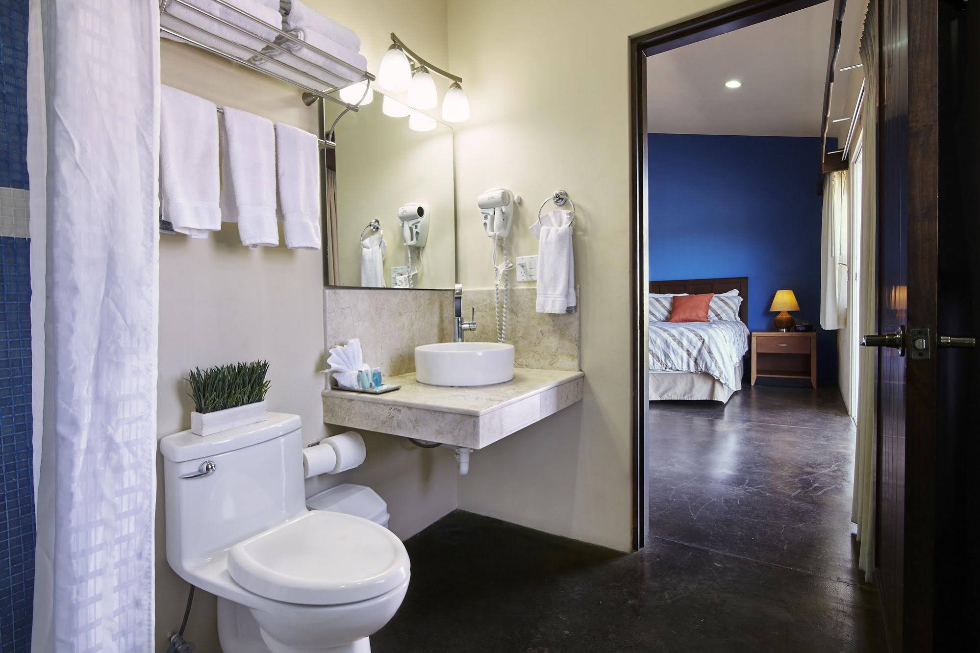 San Angel Suites
