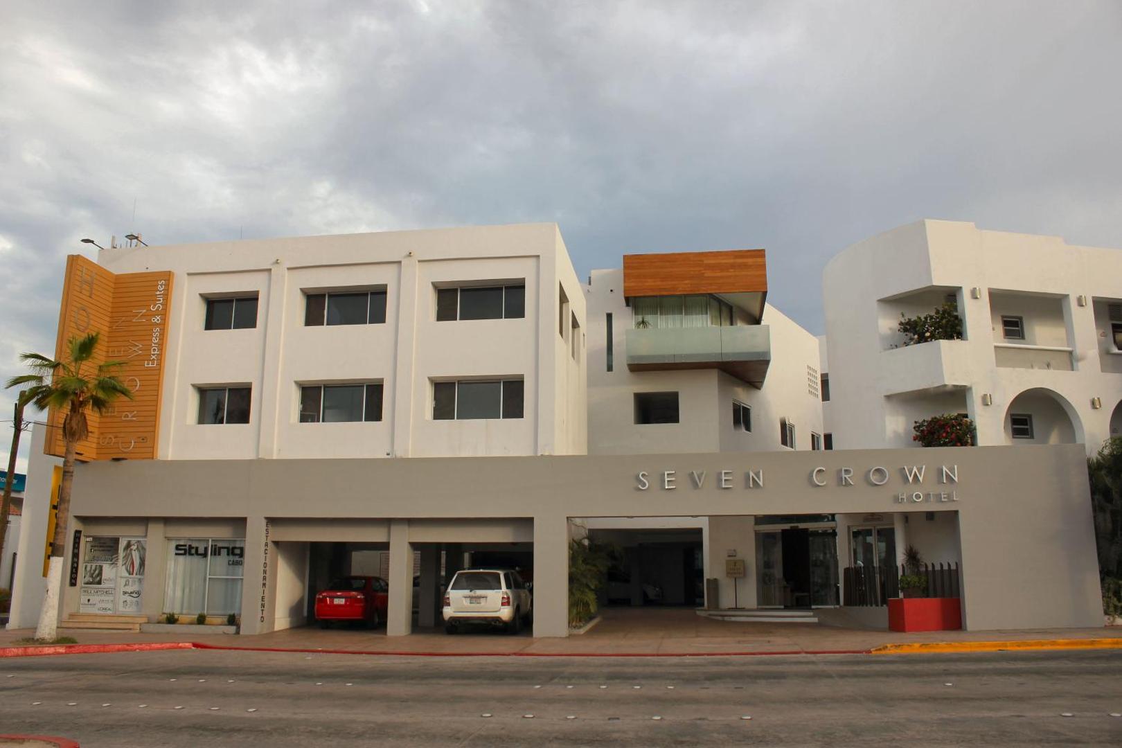 Seven Crown Express & Suites
