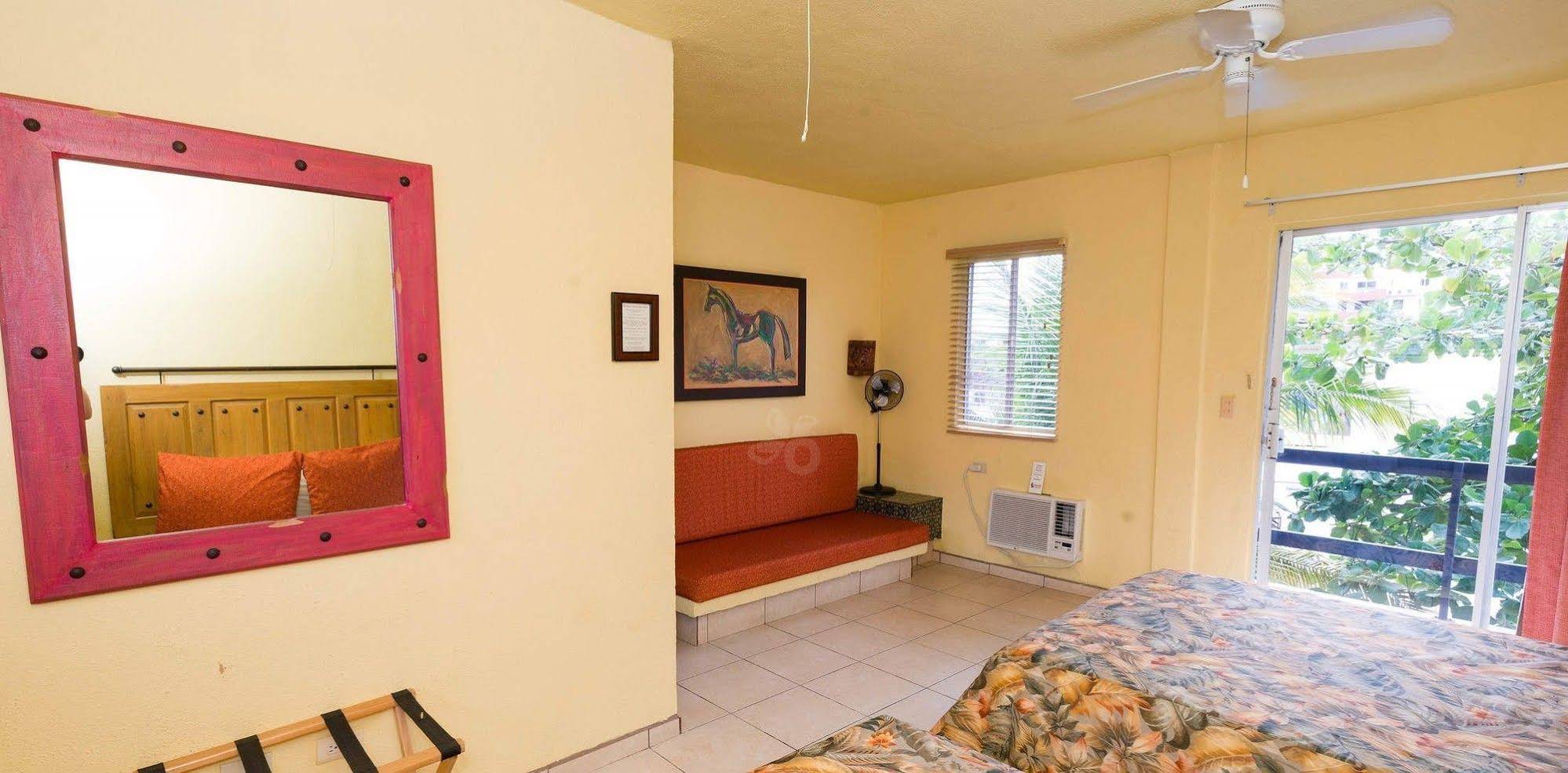 Siesta Suites Hotel