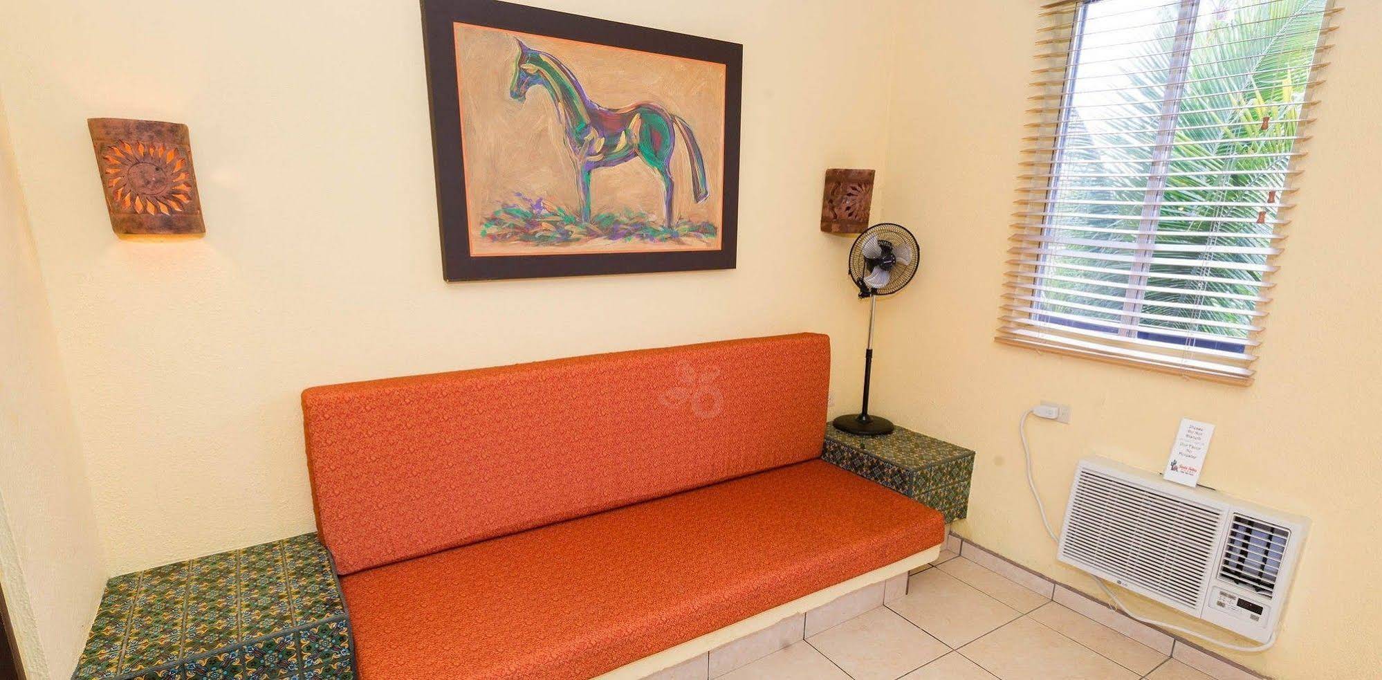 Siesta Suites Hotel