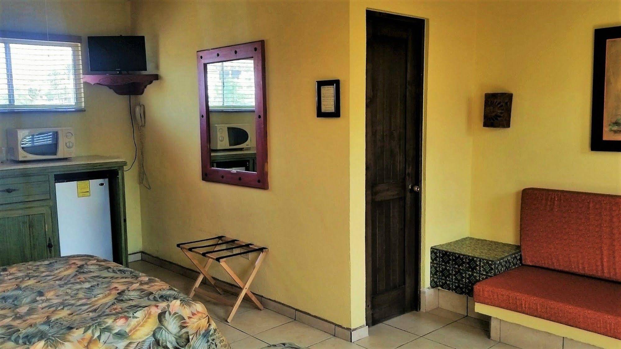 Siesta Suites Hotel