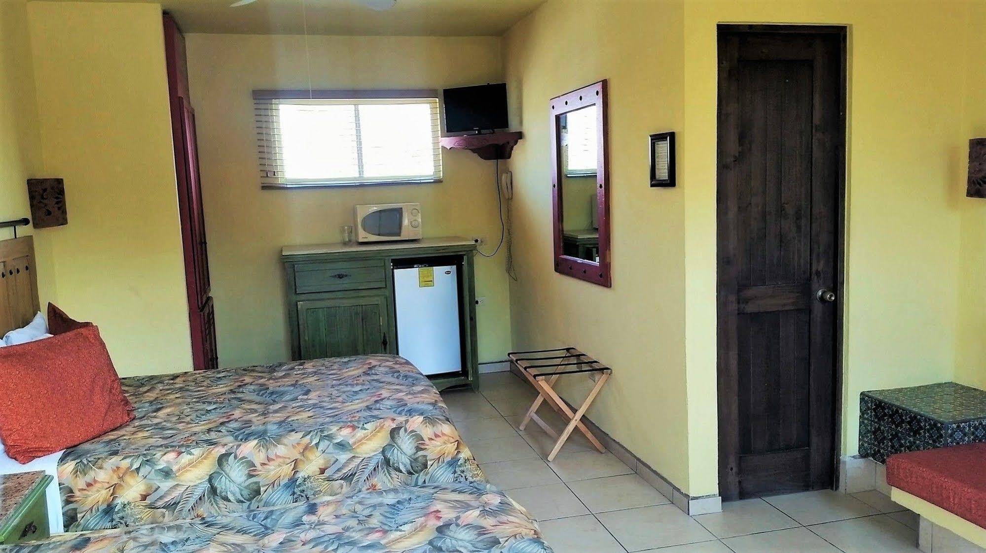 Siesta Suites Hotel