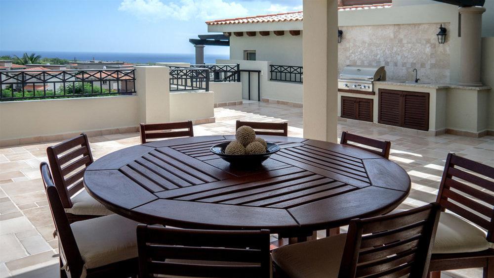 Ventanas Hotel & Residences