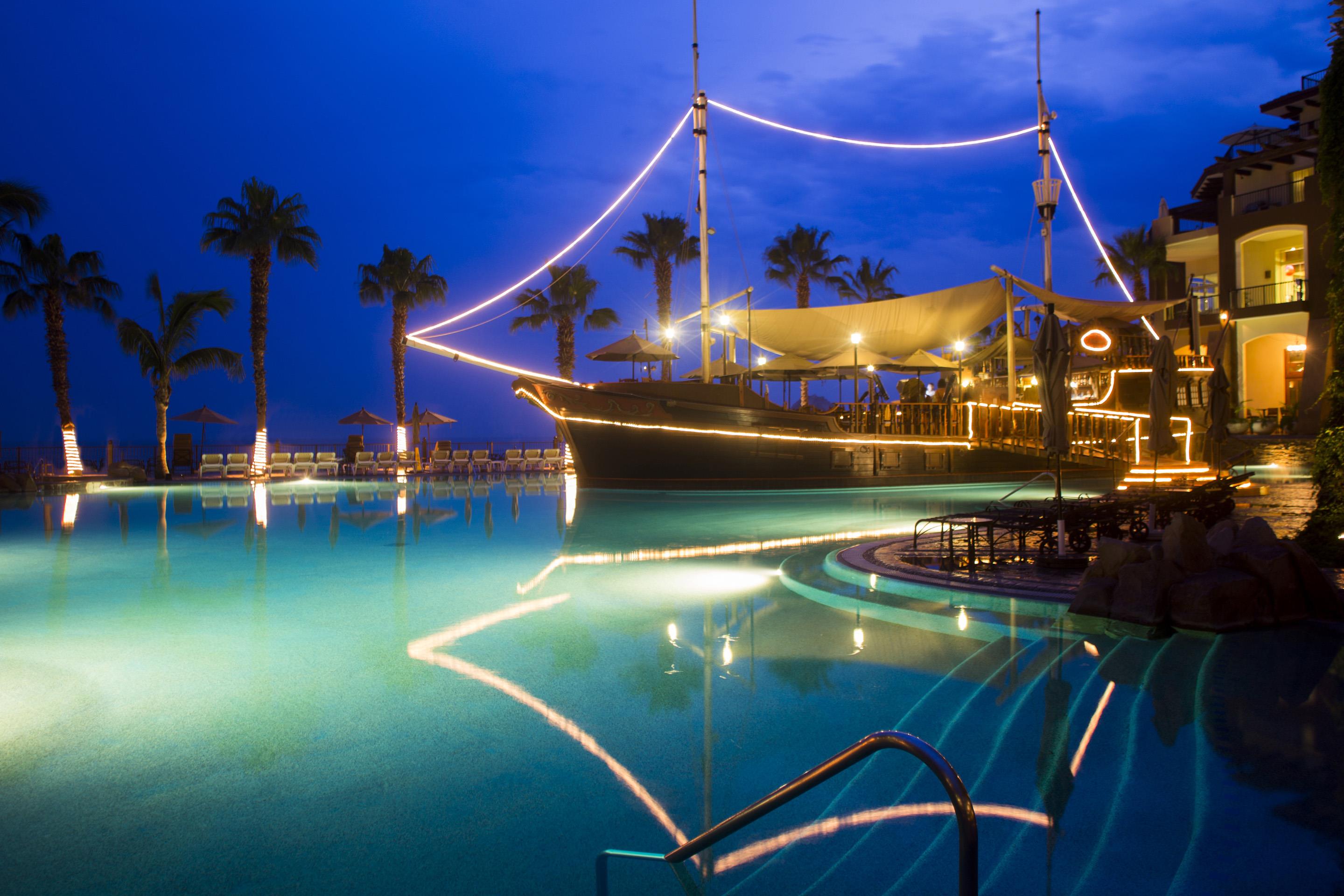 Villa del Arco Beach Resort & Spa
