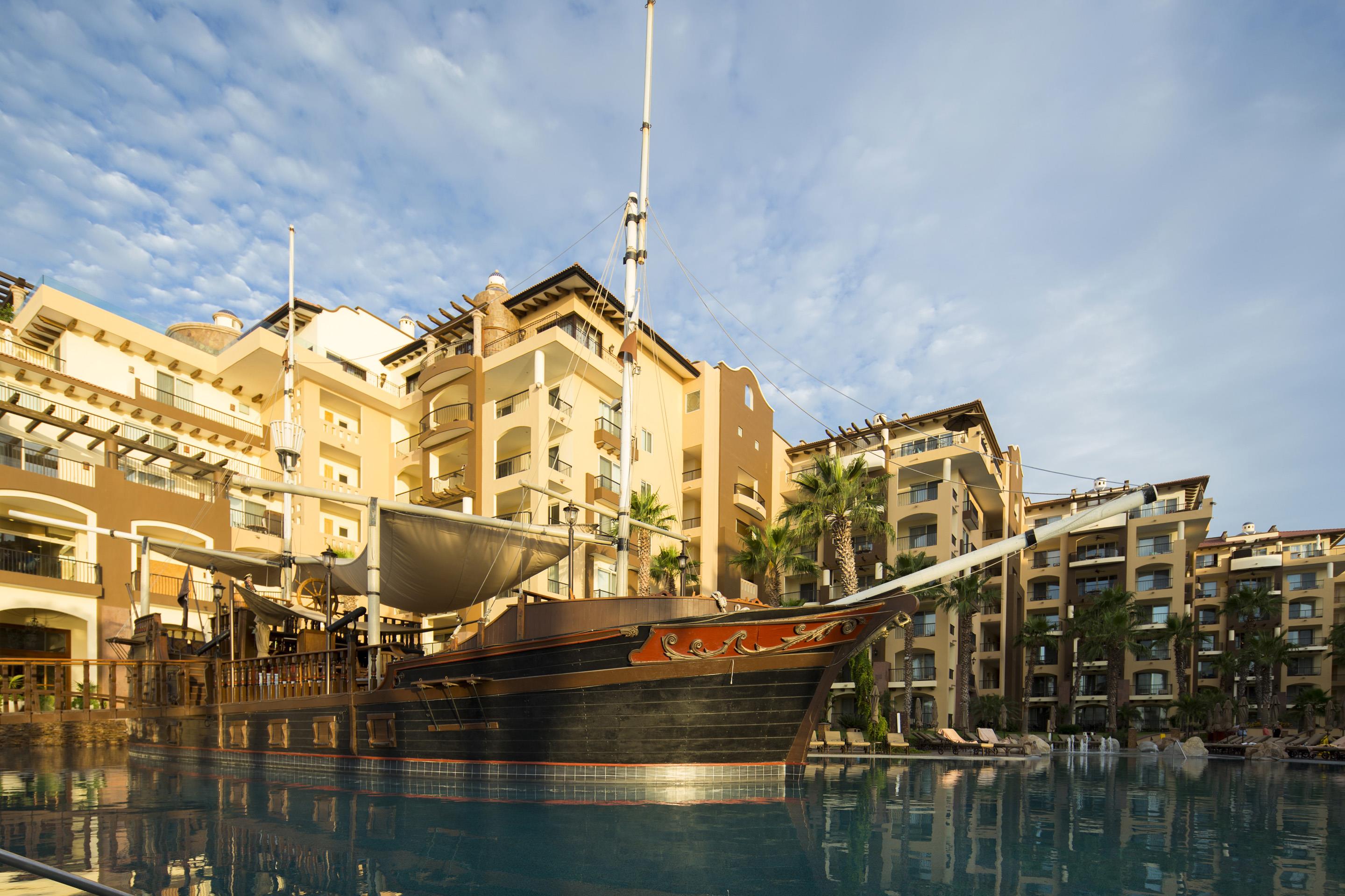 Villa del Arco Beach Resort & Spa