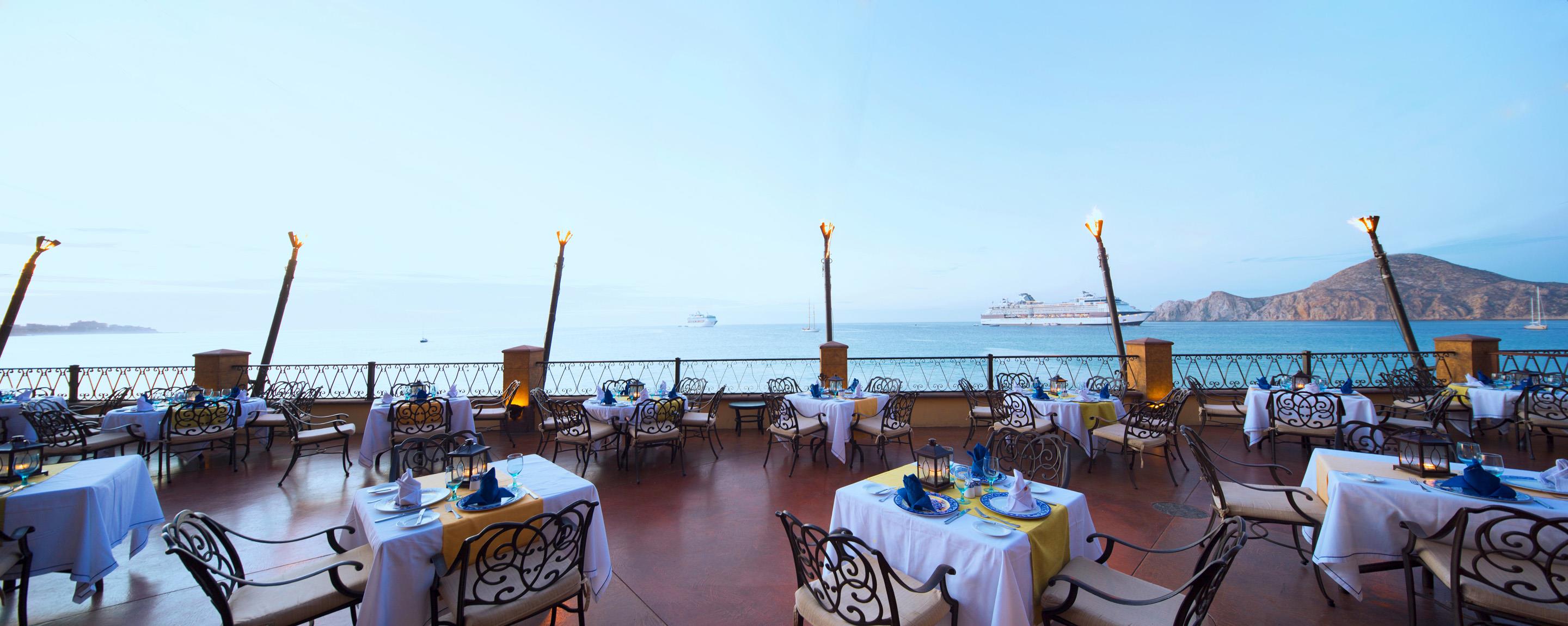 Villa del Arco Beach Resort & Spa