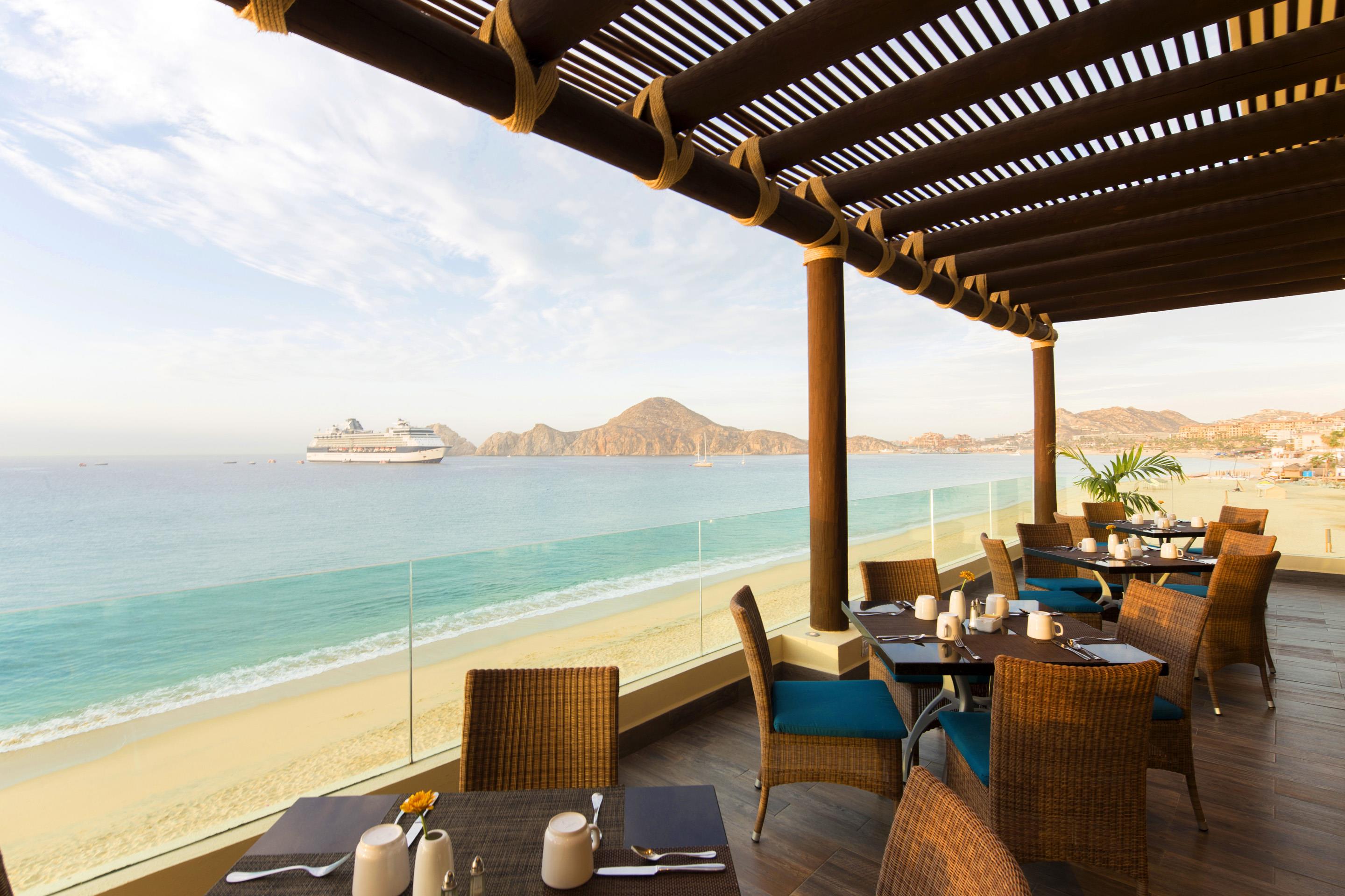 Villa del Arco Beach Resort & Spa