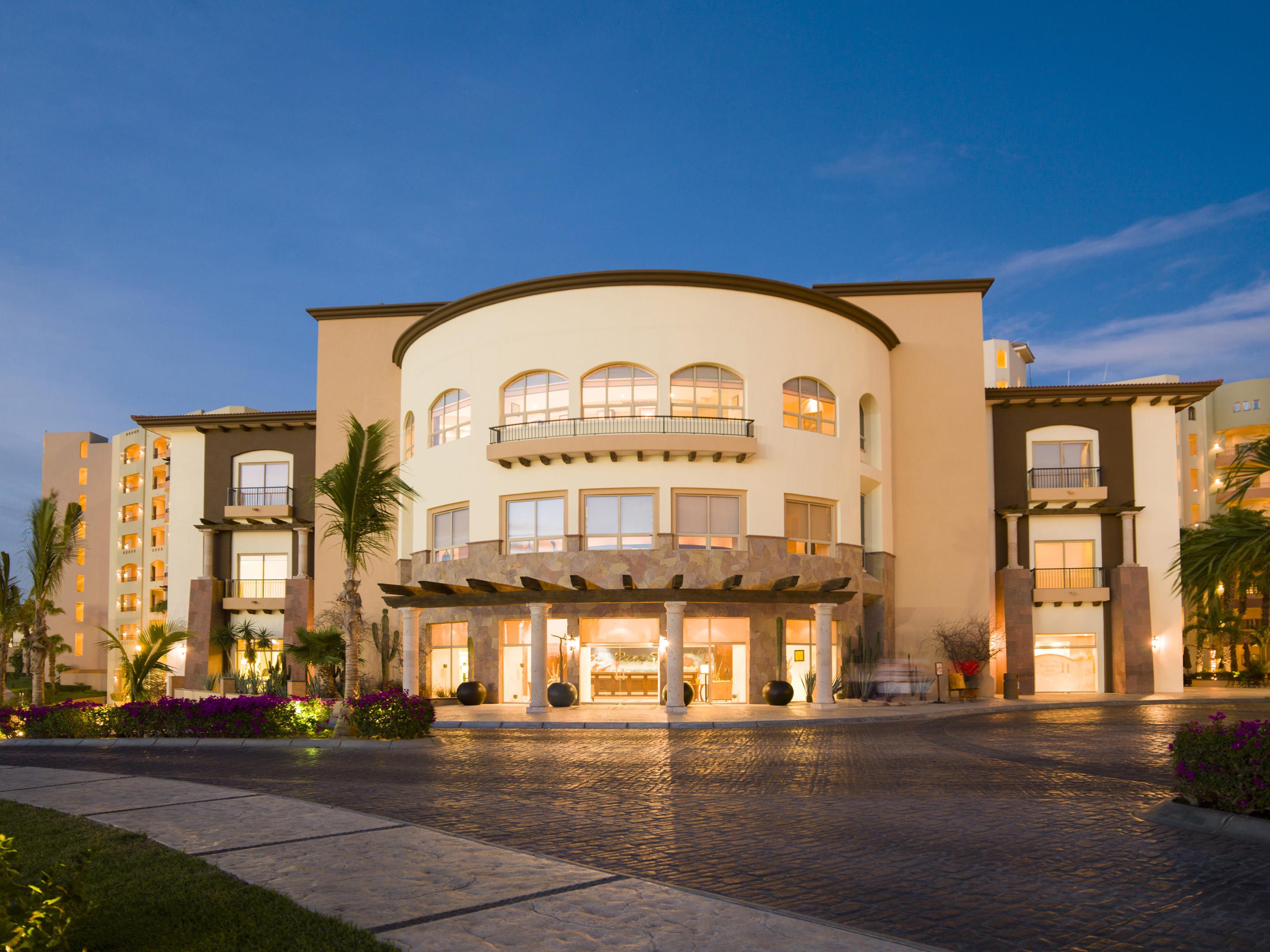 Villa del Arco Beach Resort & Spa