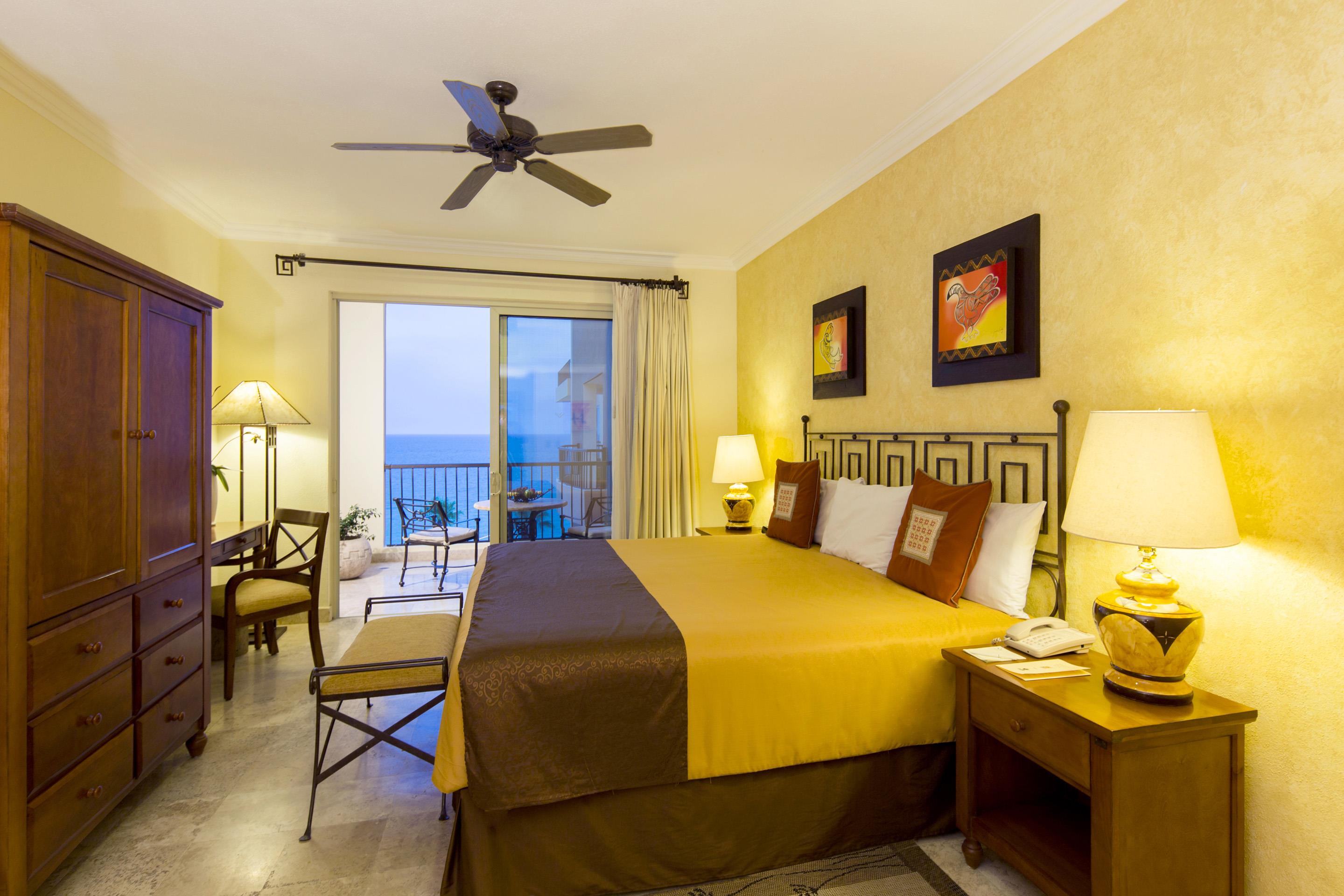 Villa del Arco Beach Resort & Spa