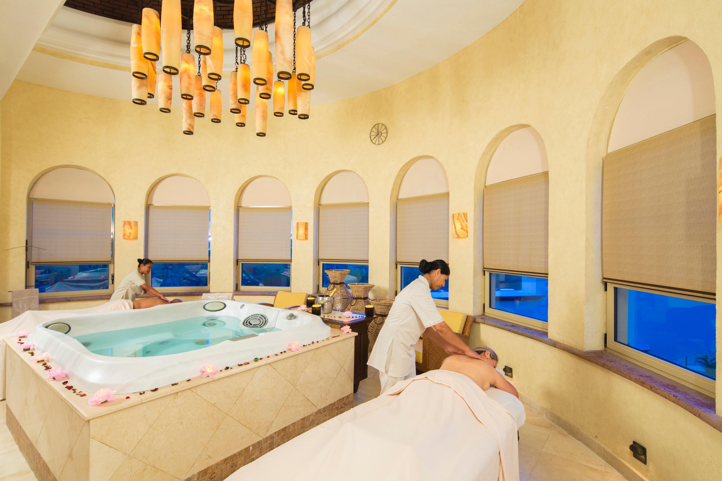 Villa del Arco Beach Resort & Spa