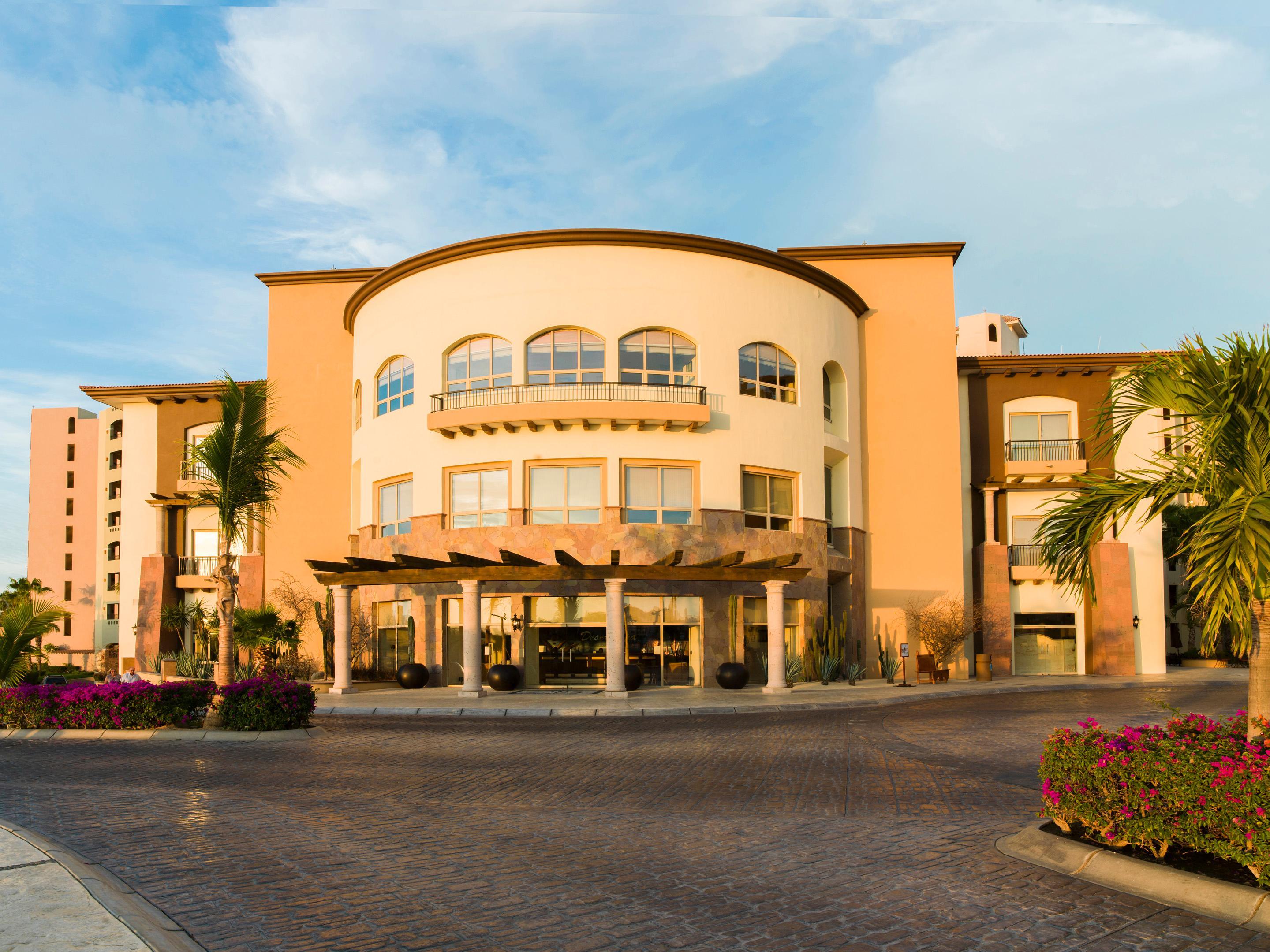 Villa del Arco Beach Resort & Spa