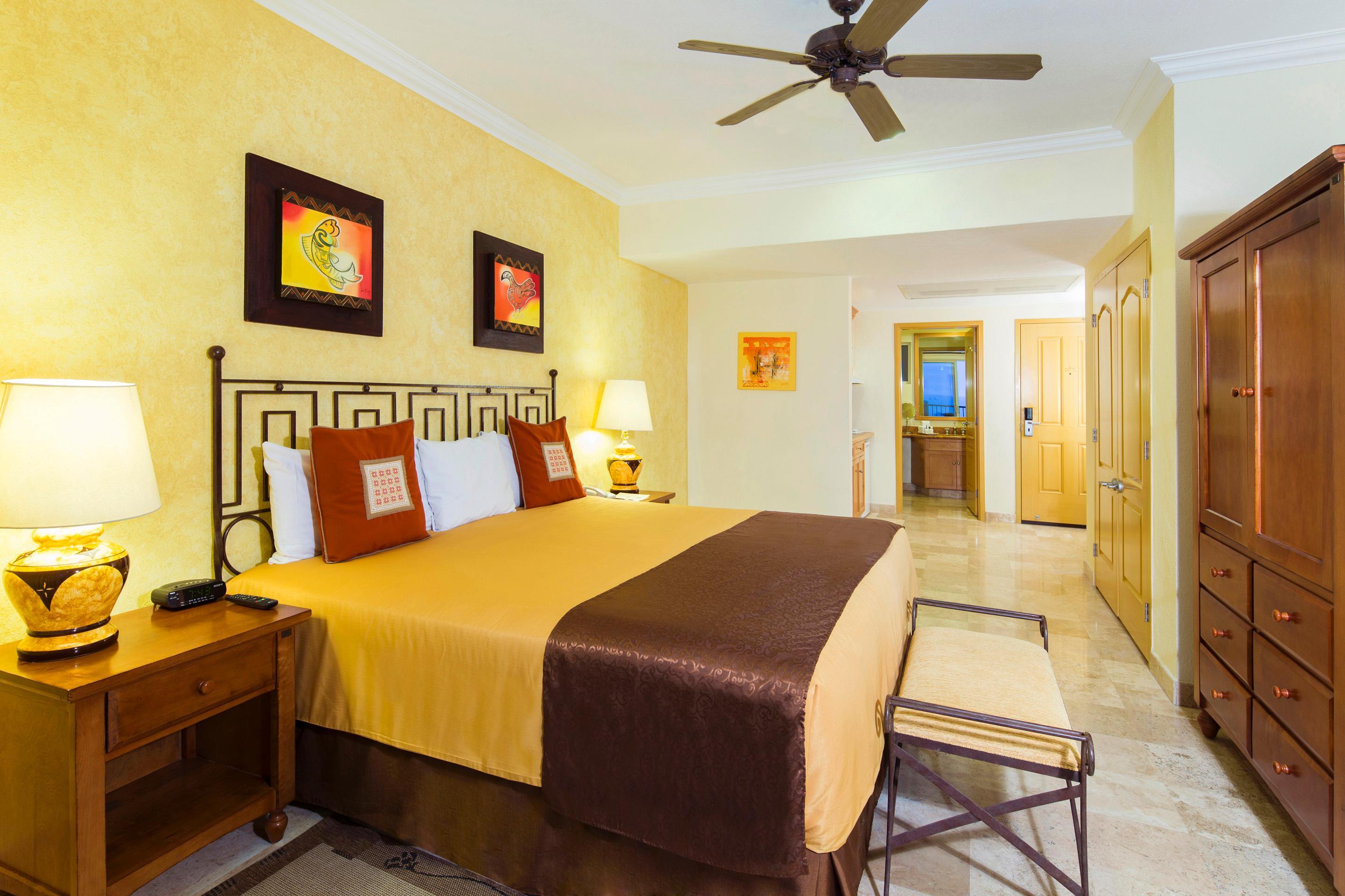 Villa del Arco Beach Resort & Spa