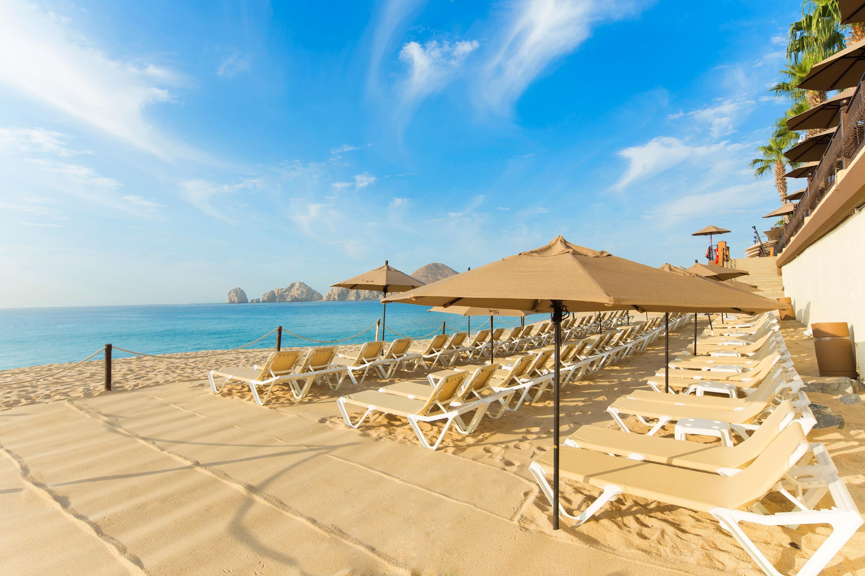 Villa del Arco Beach Resort & Spa