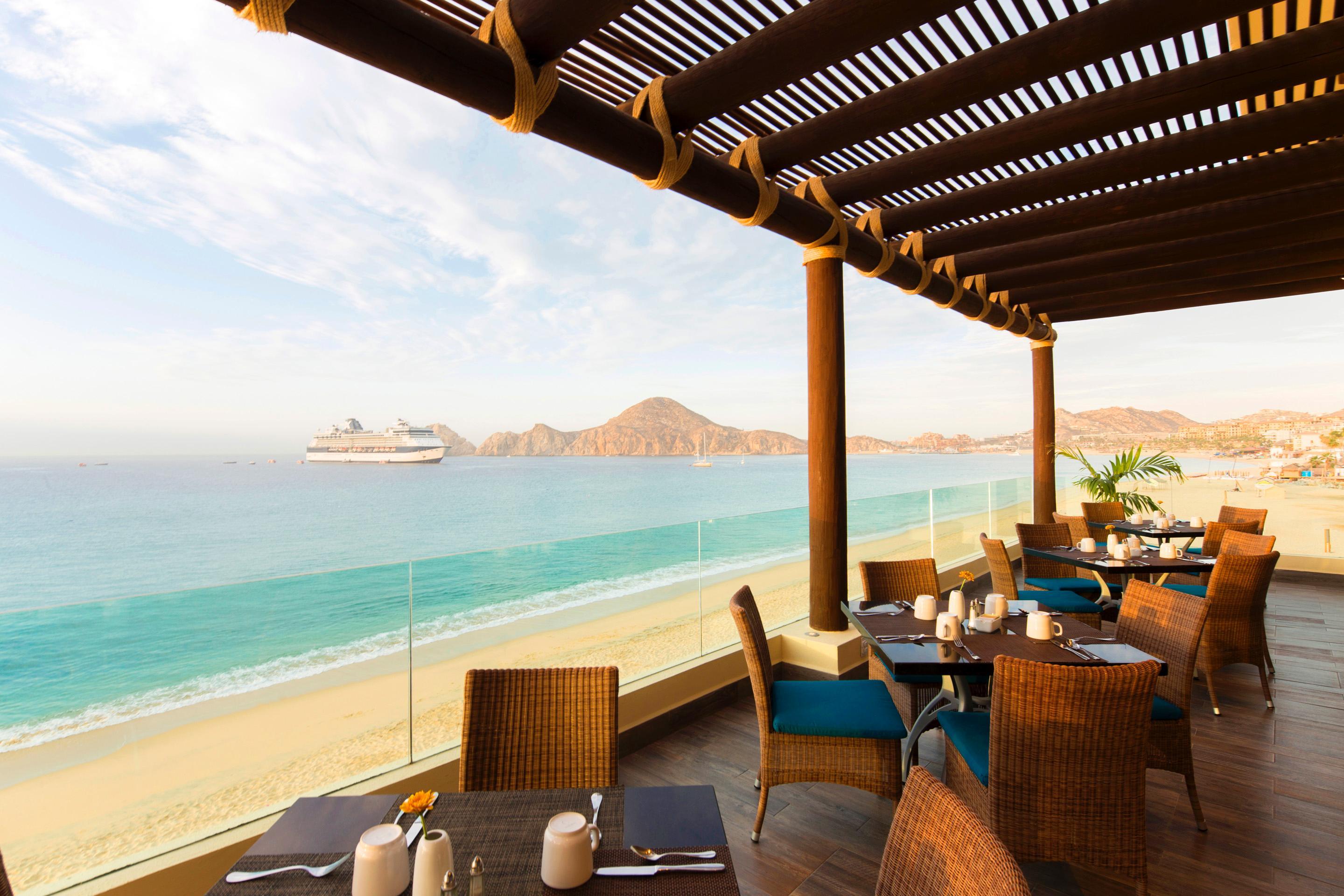 Villa del Arco Beach Resort & Spa