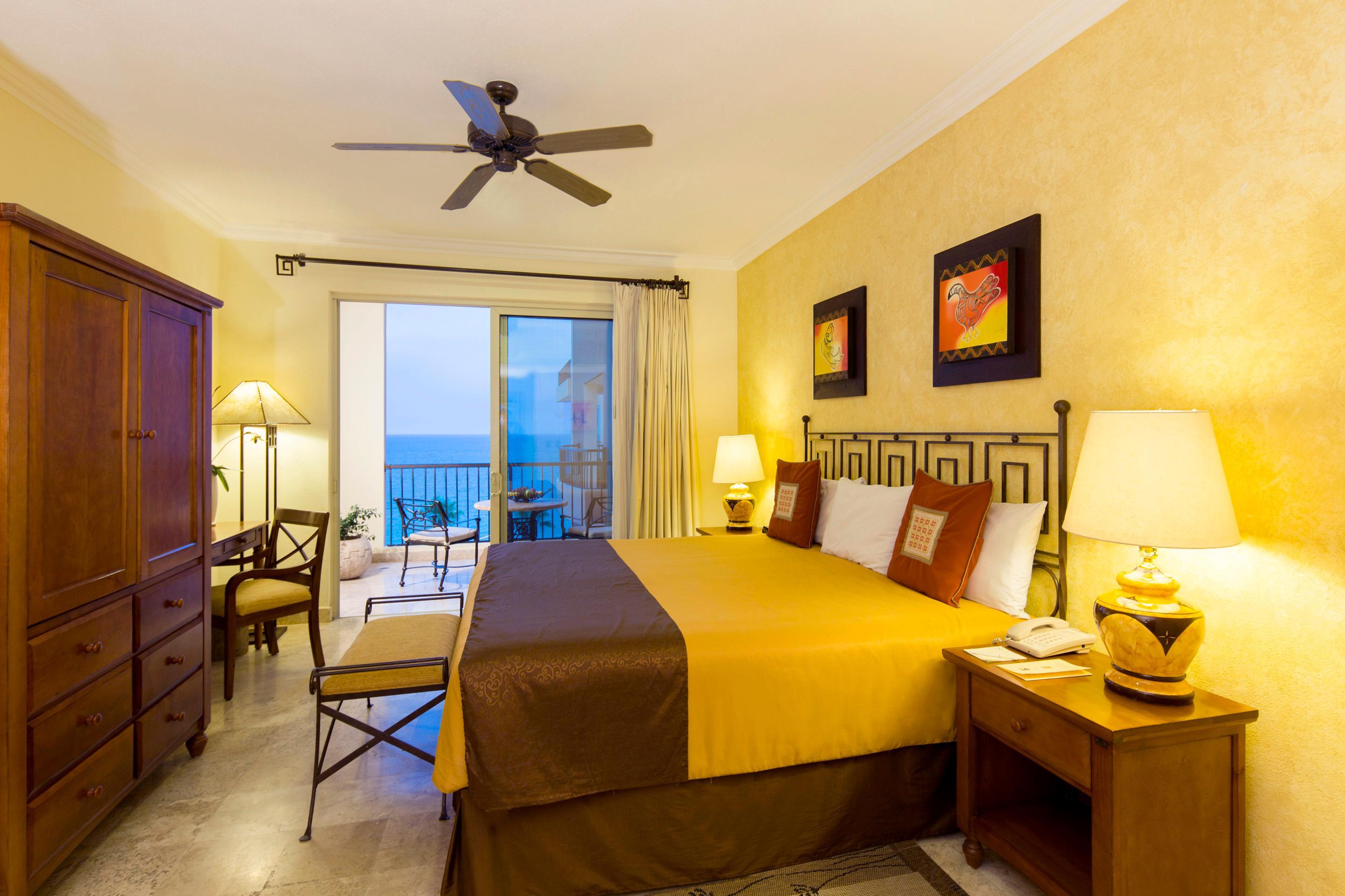 Villa del Arco Beach Resort & Spa