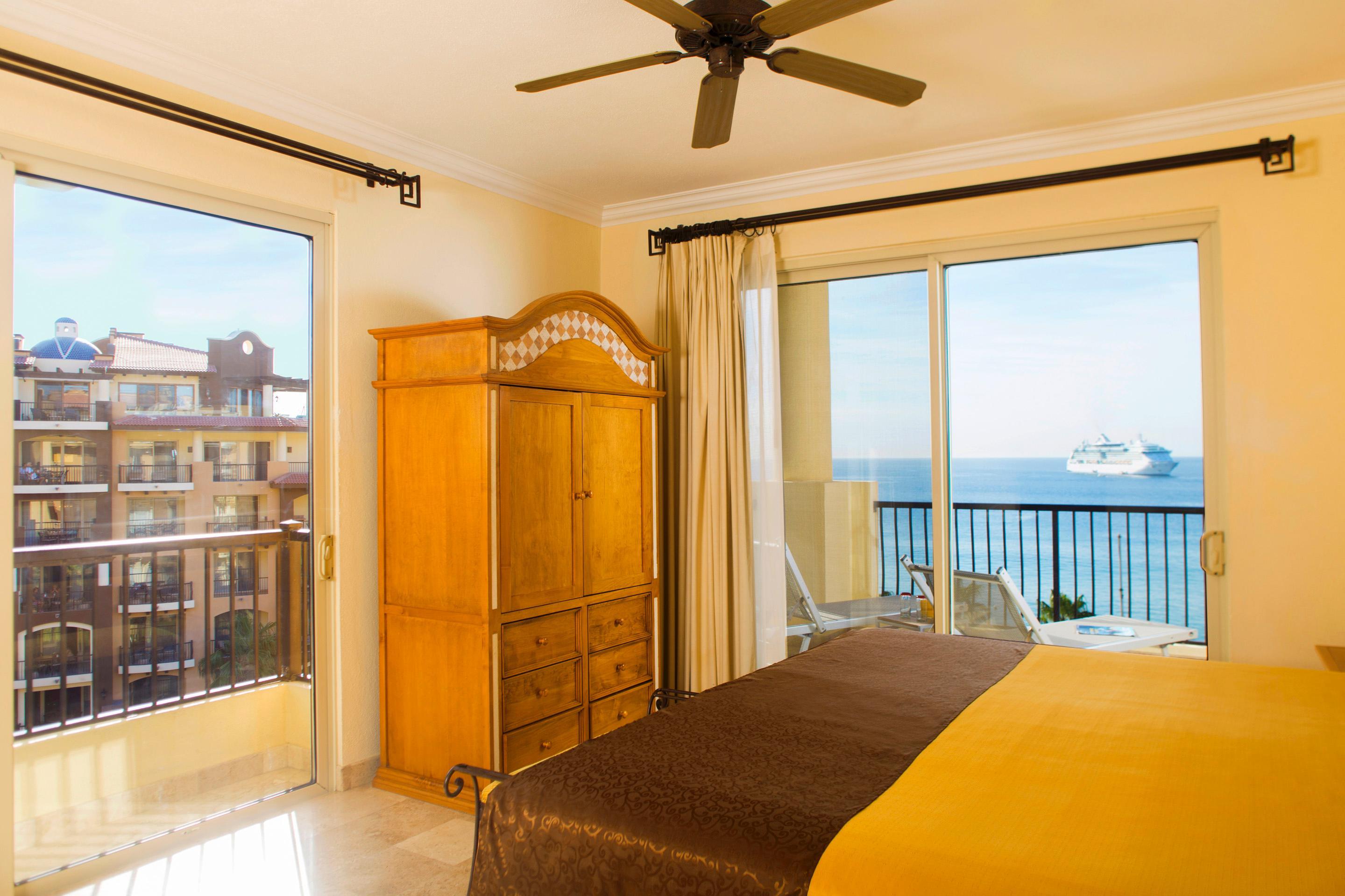 Villa del Arco Beach Resort & Spa