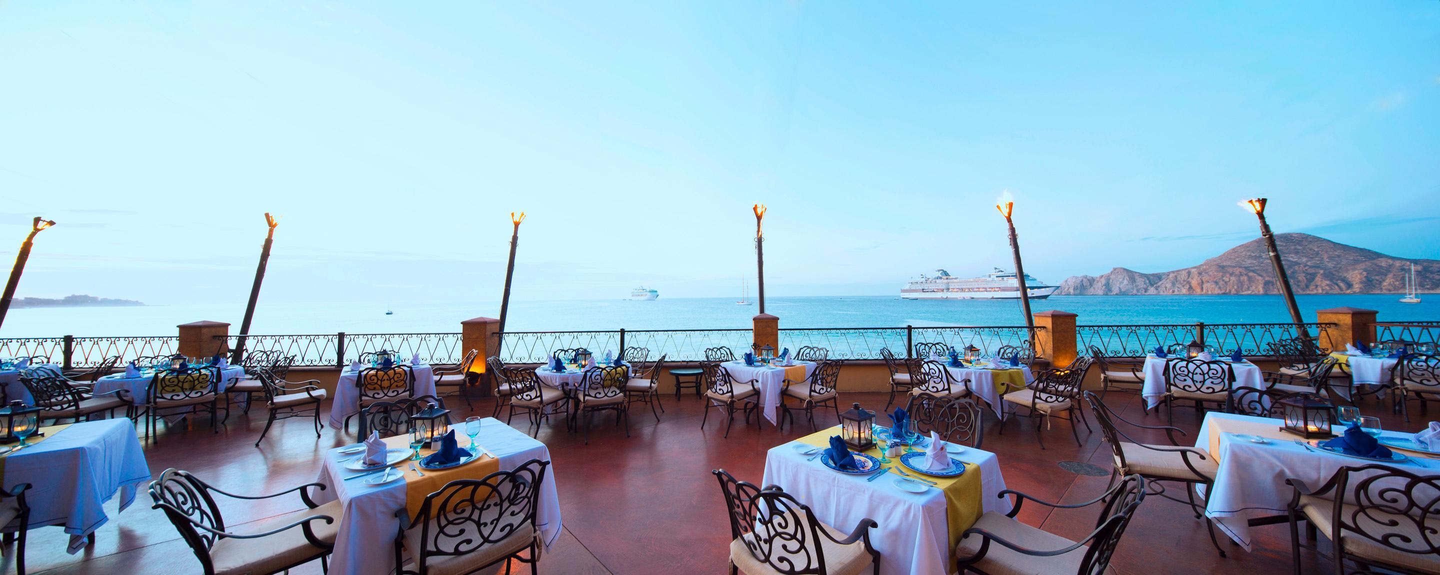 Villa del Arco Beach Resort & Spa