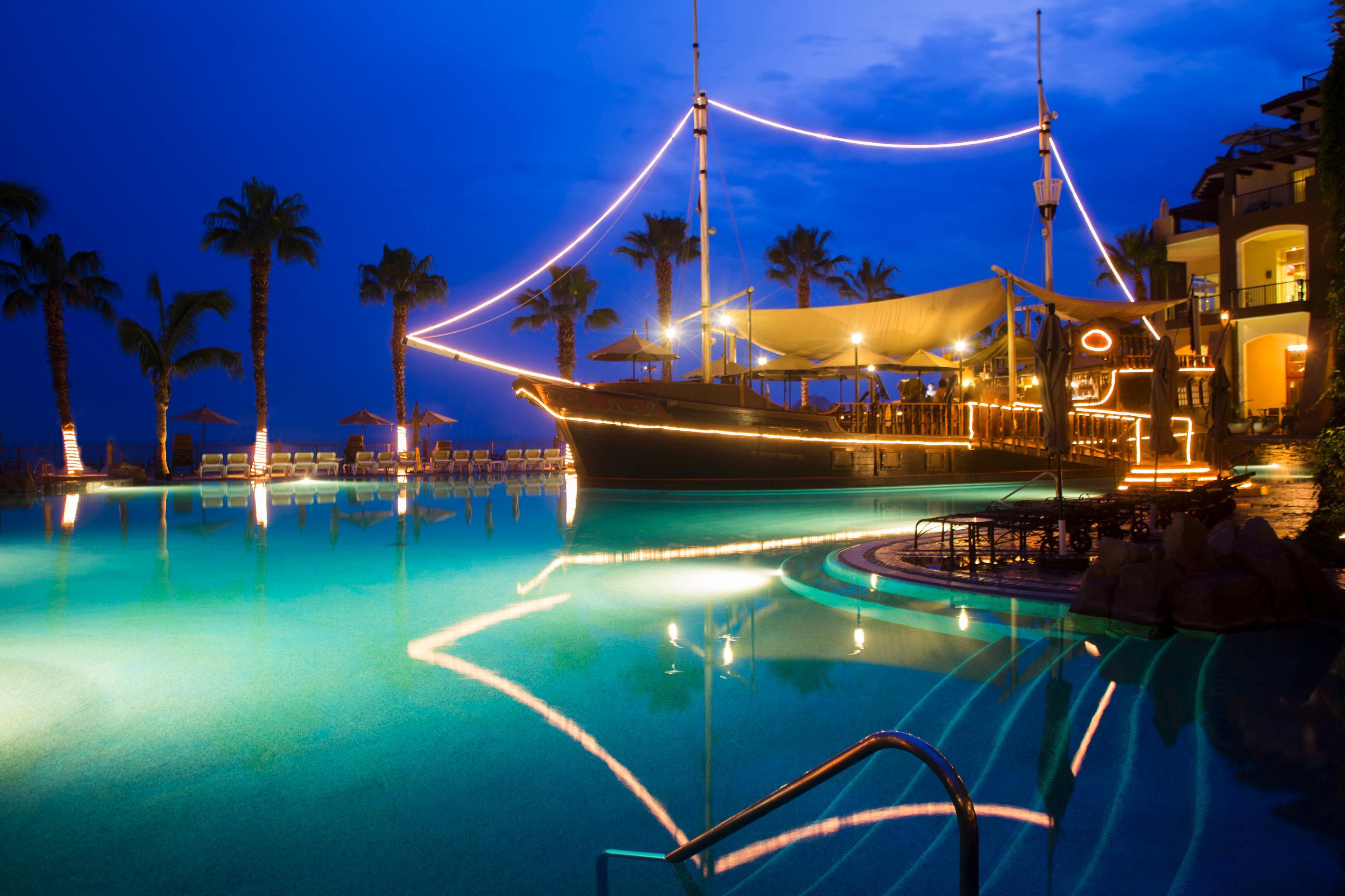 Villa del Arco Beach Resort & Spa