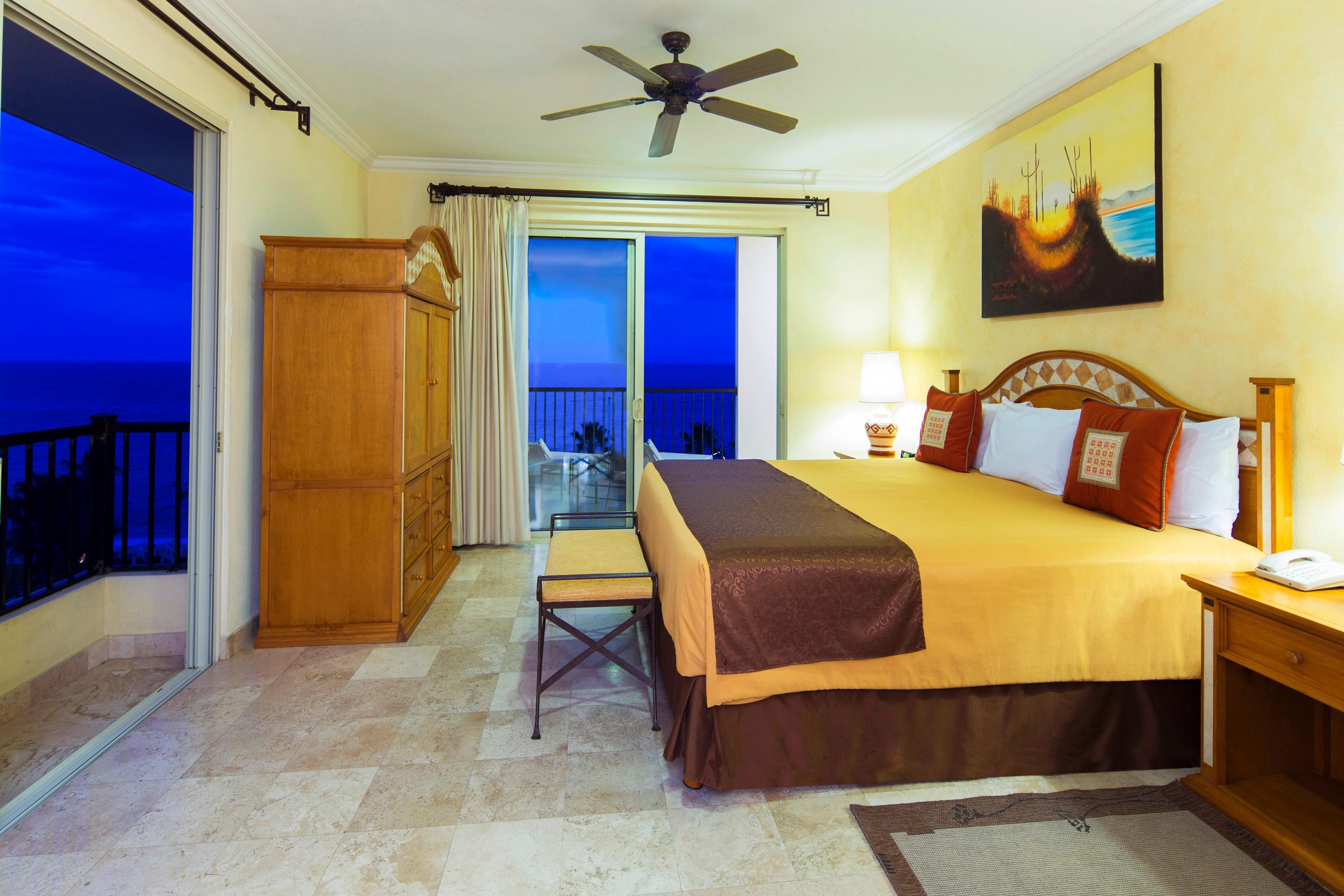 Villa del Arco Beach Resort & Spa