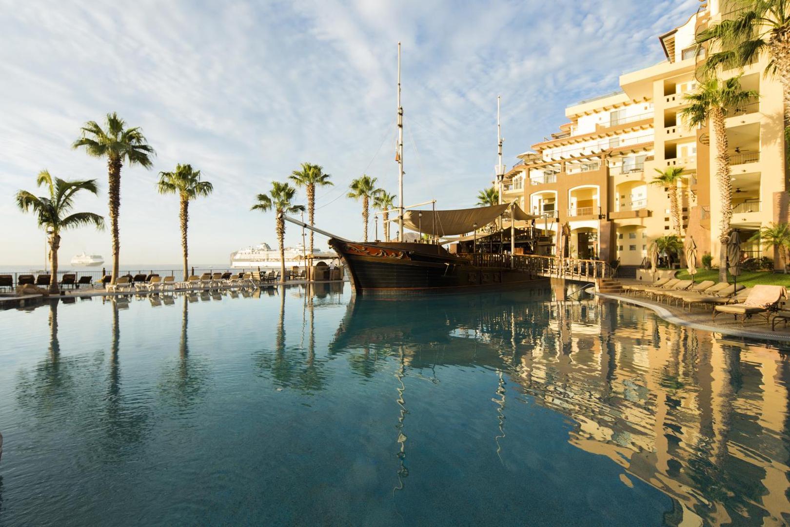 Villa del Arco Beach Resort & Spa