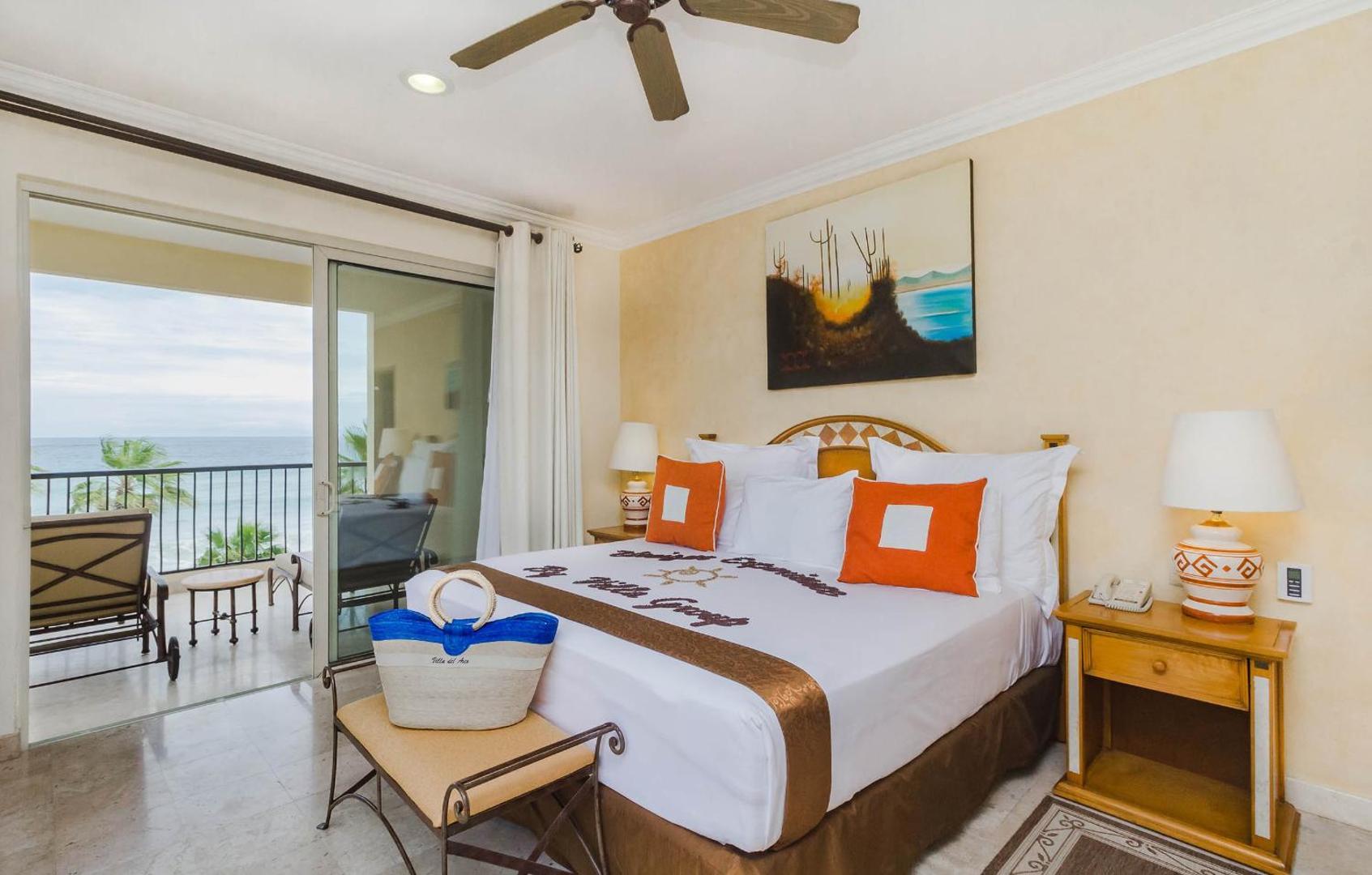 Villa del Arco Beach Resort & Spa