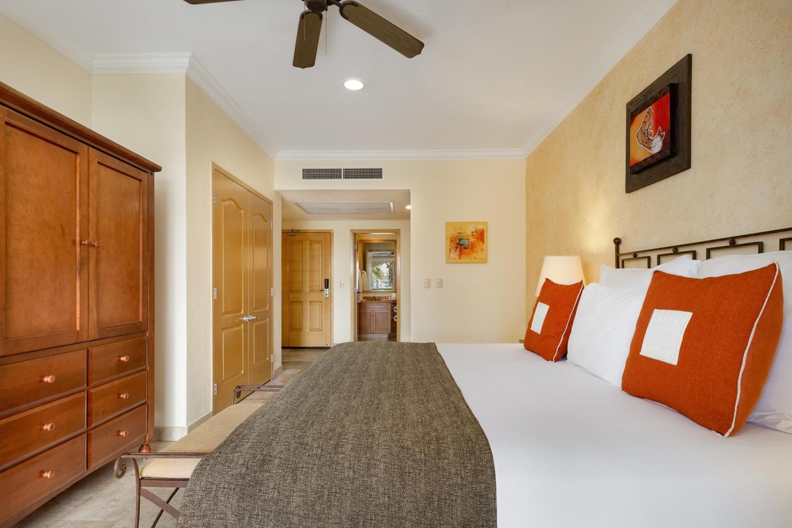 Villa del Arco Beach Resort & Spa