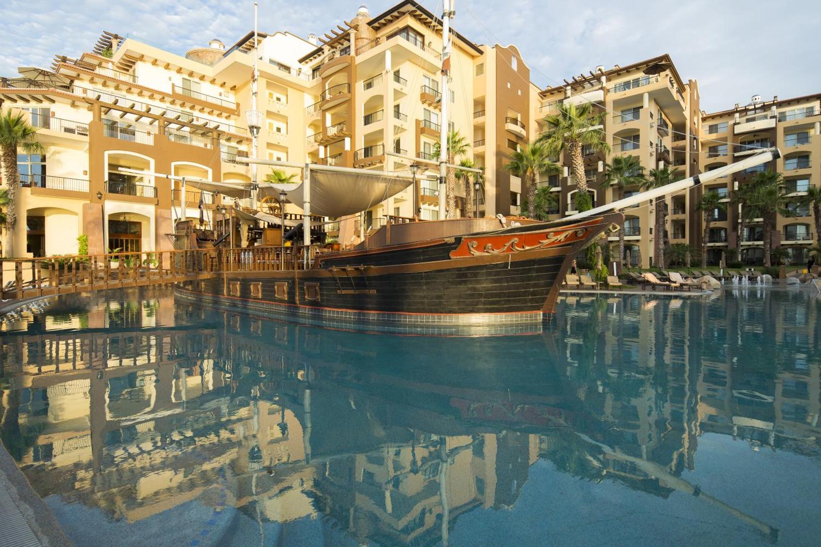 Villa del Arco Beach Resort & Spa