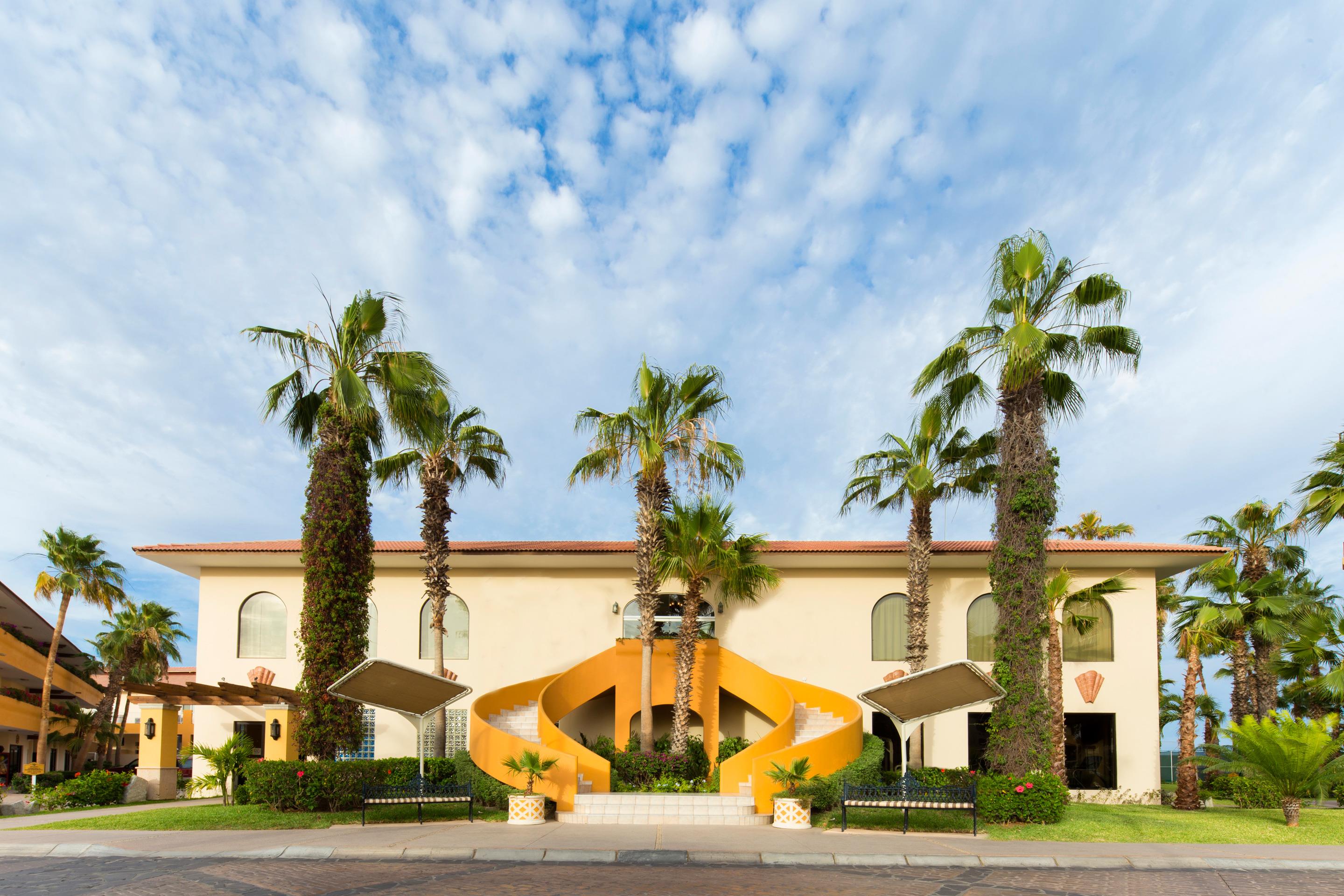 Villa la Estancia Beach Resort & Spa