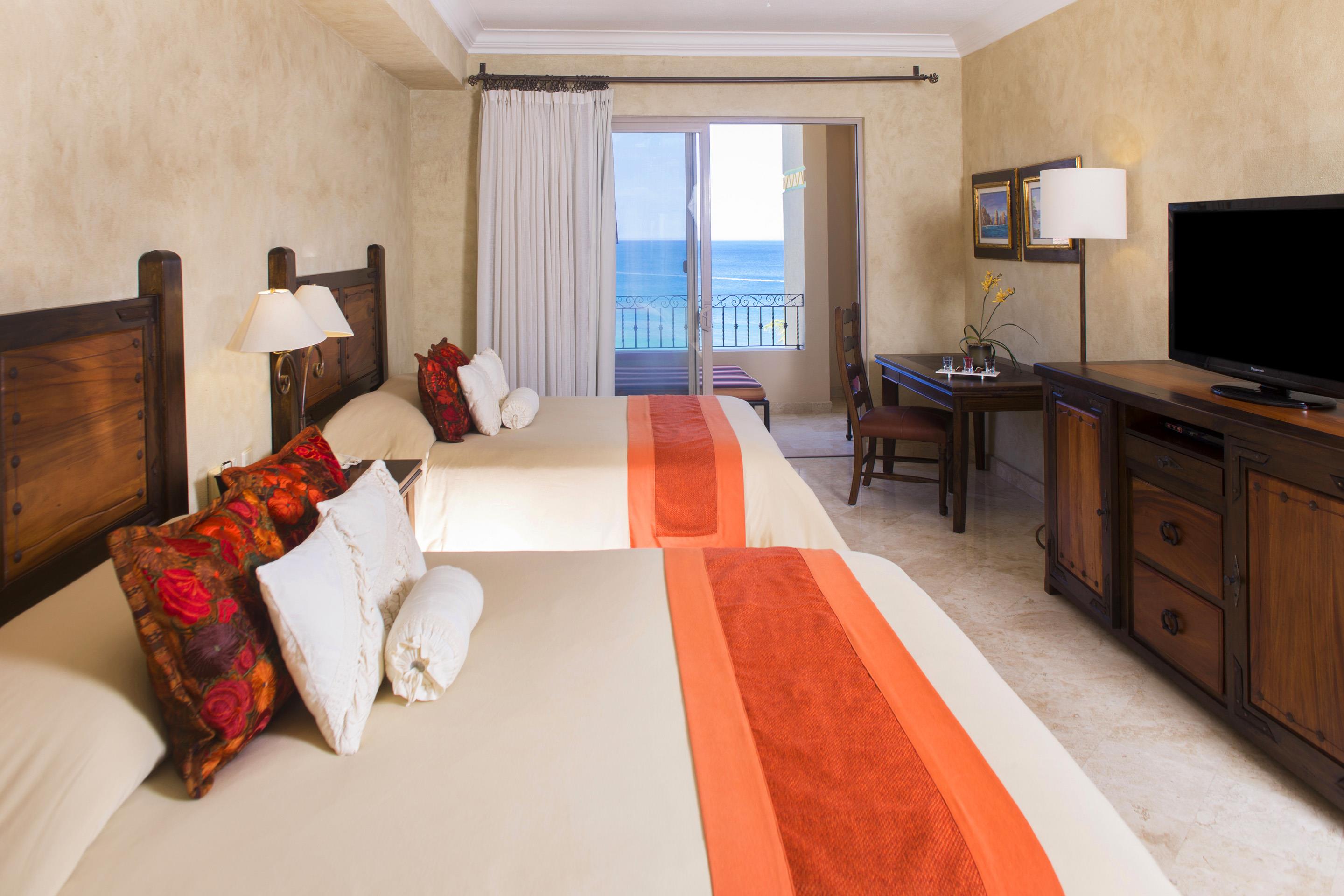 Villa la Estancia Beach Resort & Spa