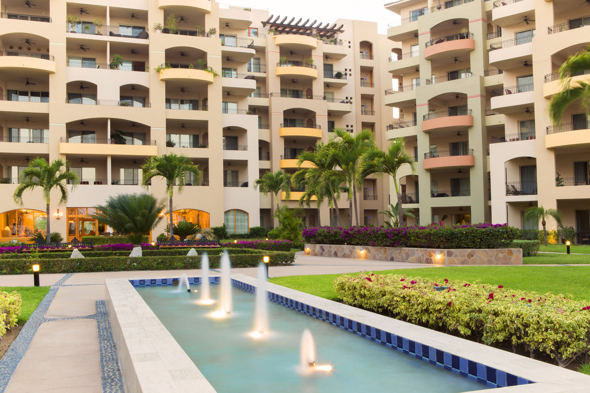 Villa la Estancia Beach Resort & Spa