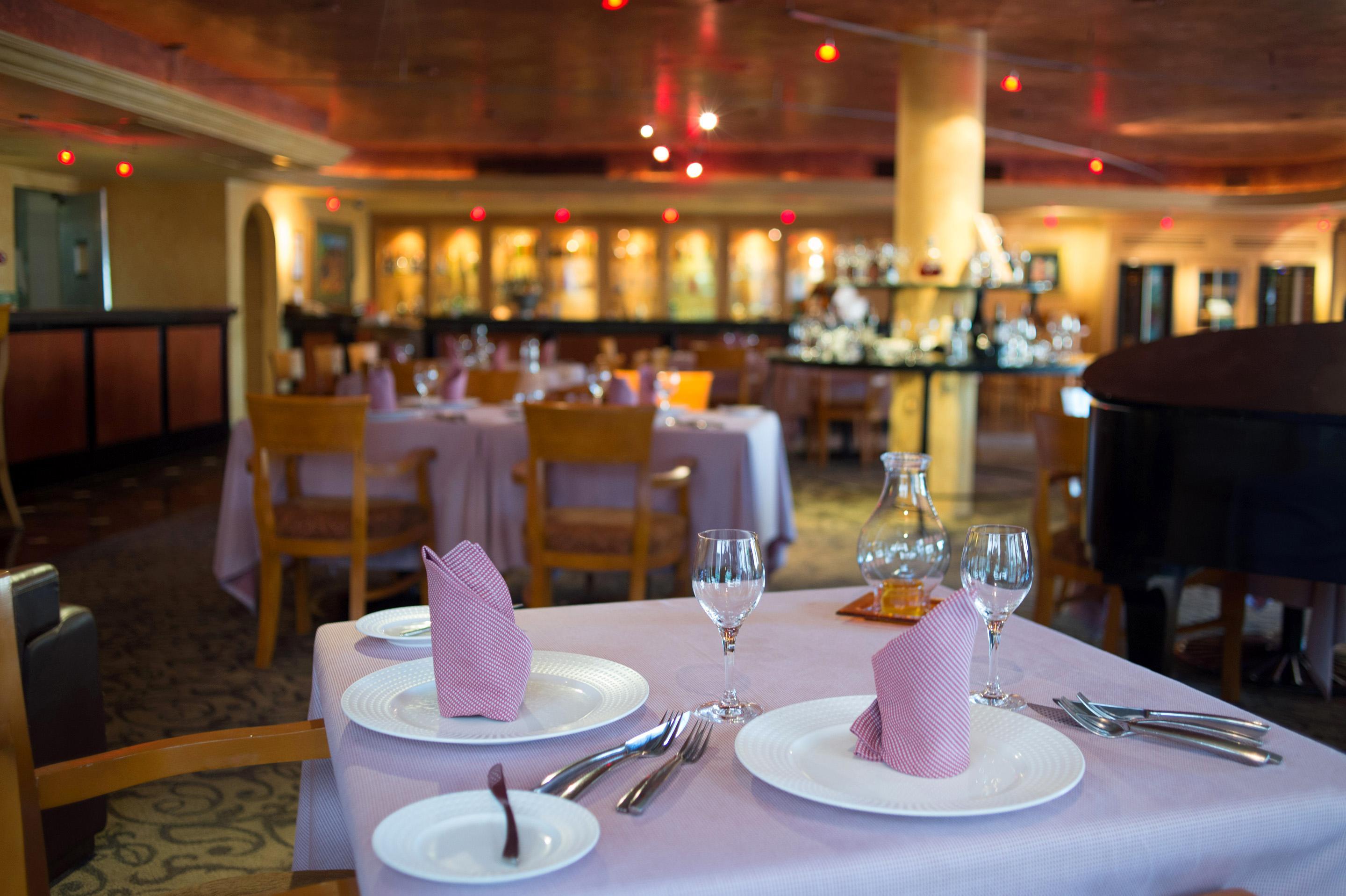 Villa la Estancia Beach Resort & Spa