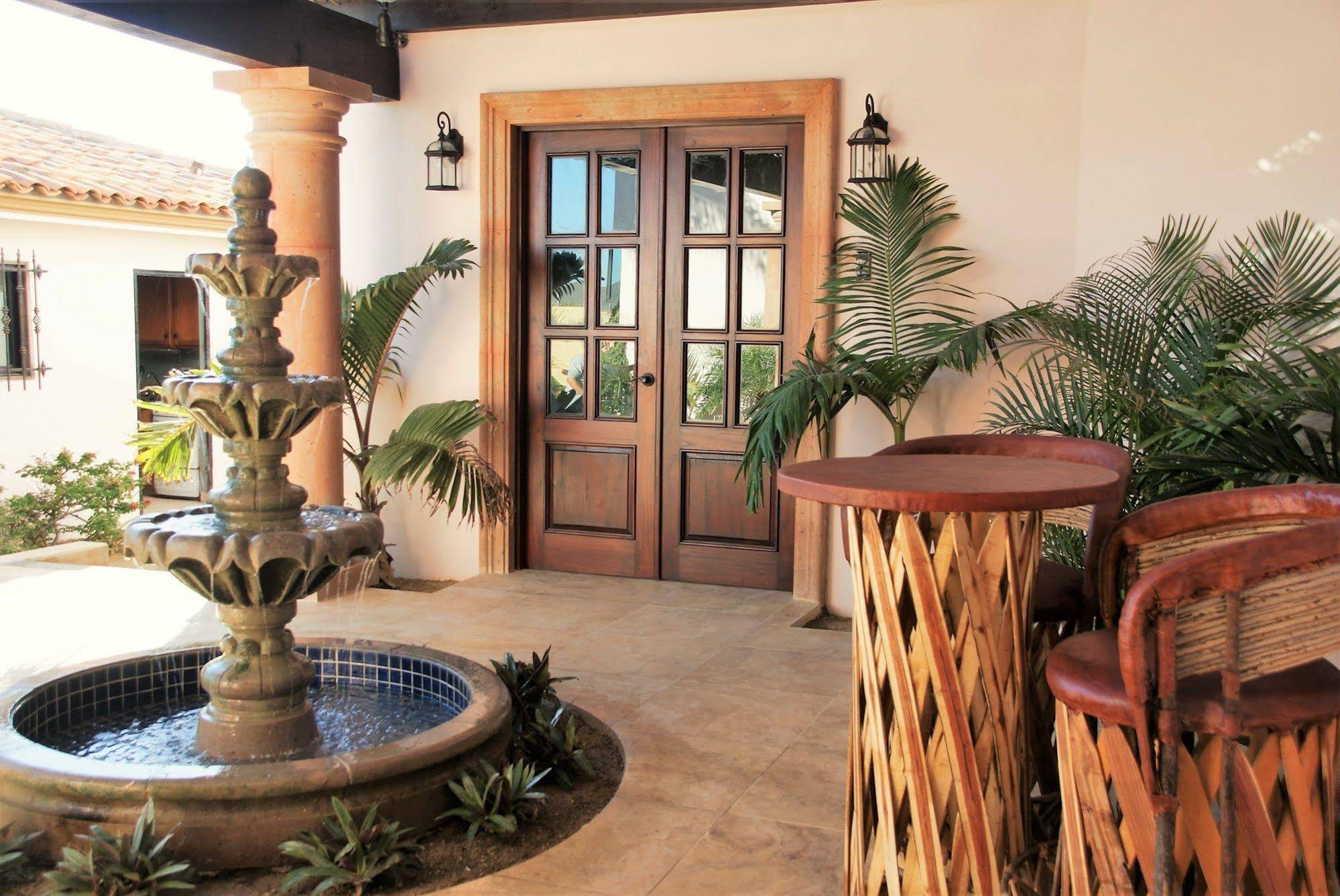 Cerritos Beach Inn
