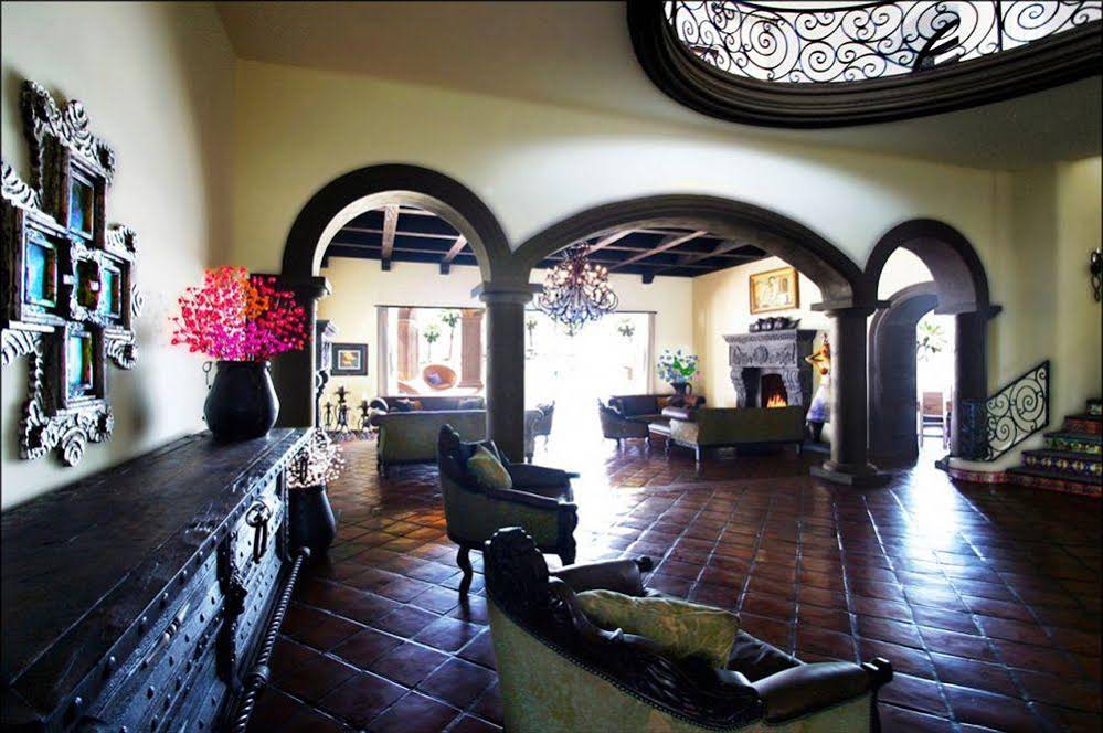Hacienda Cerritos