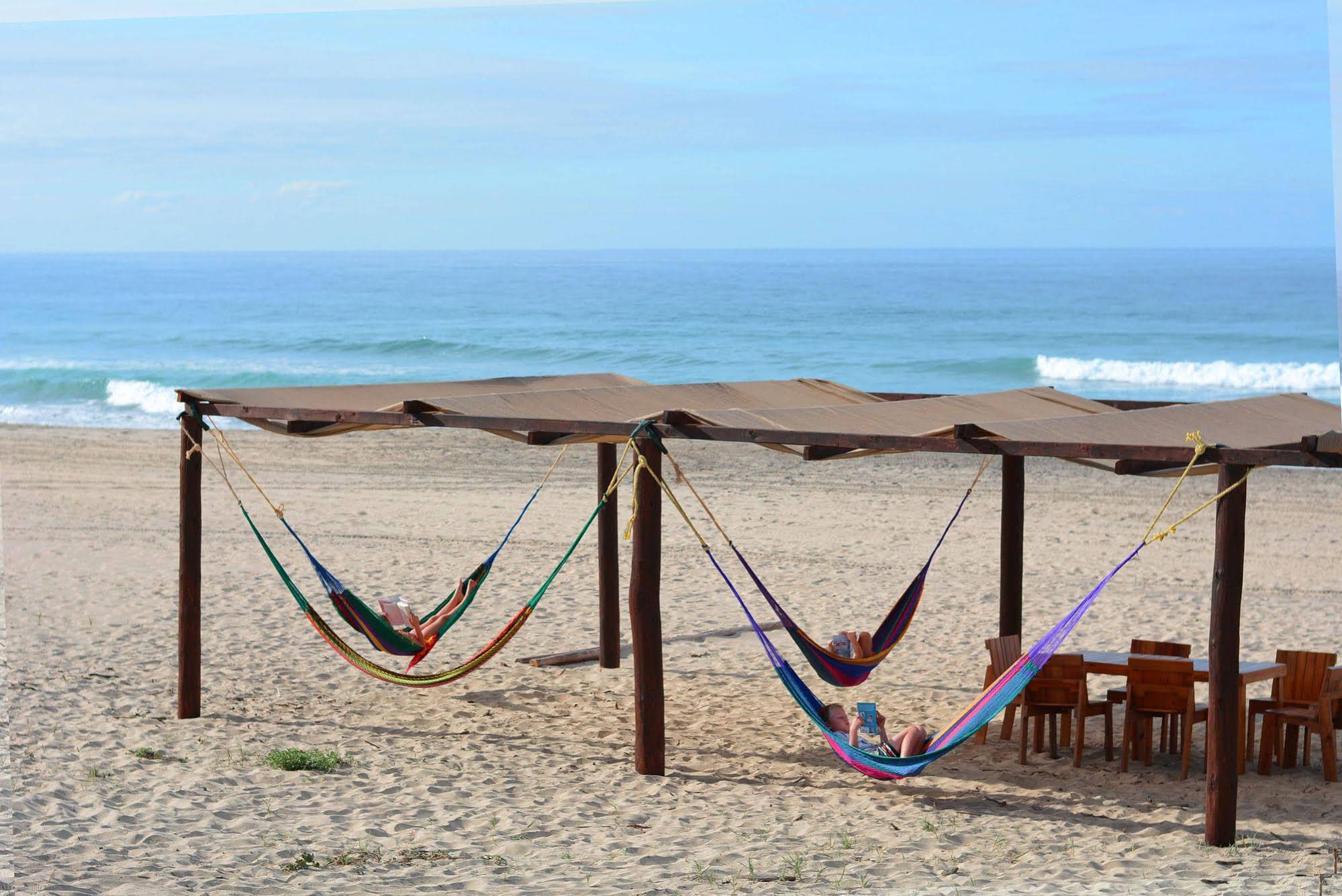 Tortugas Cerritos Beachfront Hotel