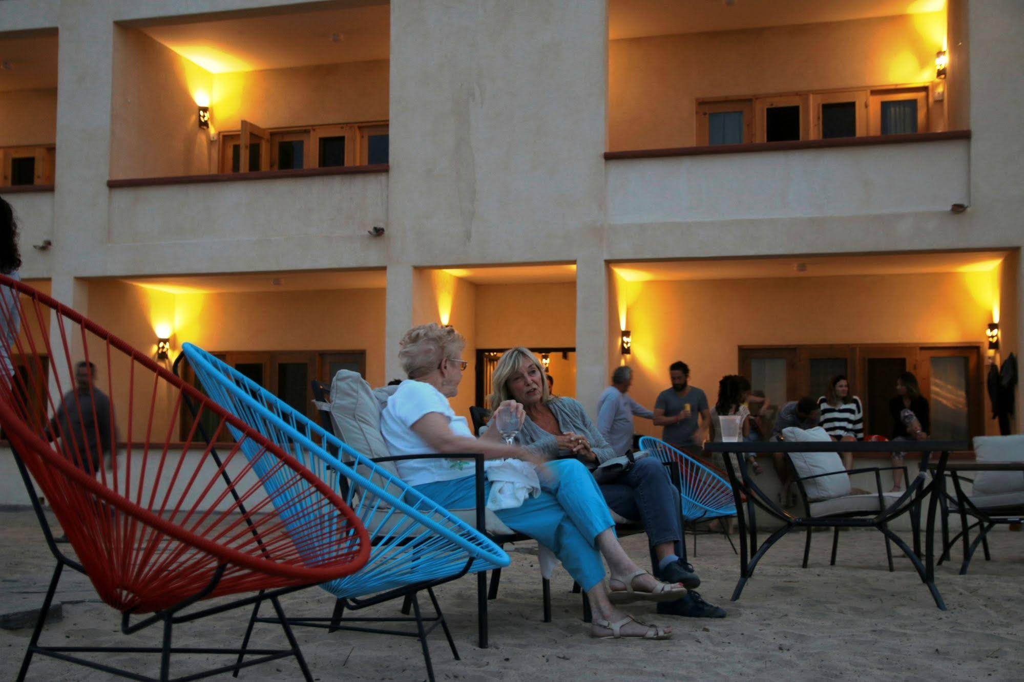 Tortugas Cerritos Beachfront Hotel