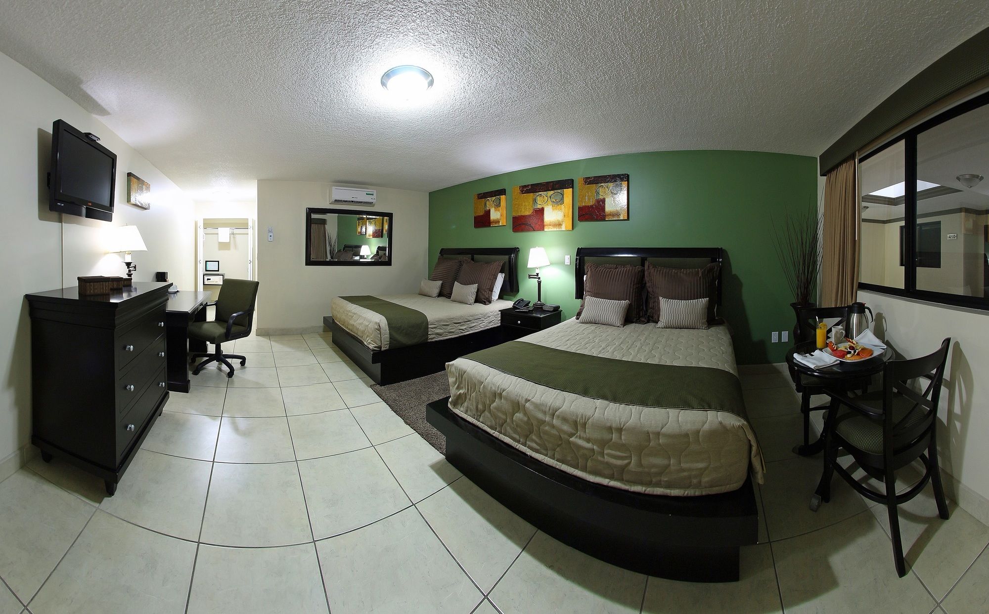 Hotel Cortez