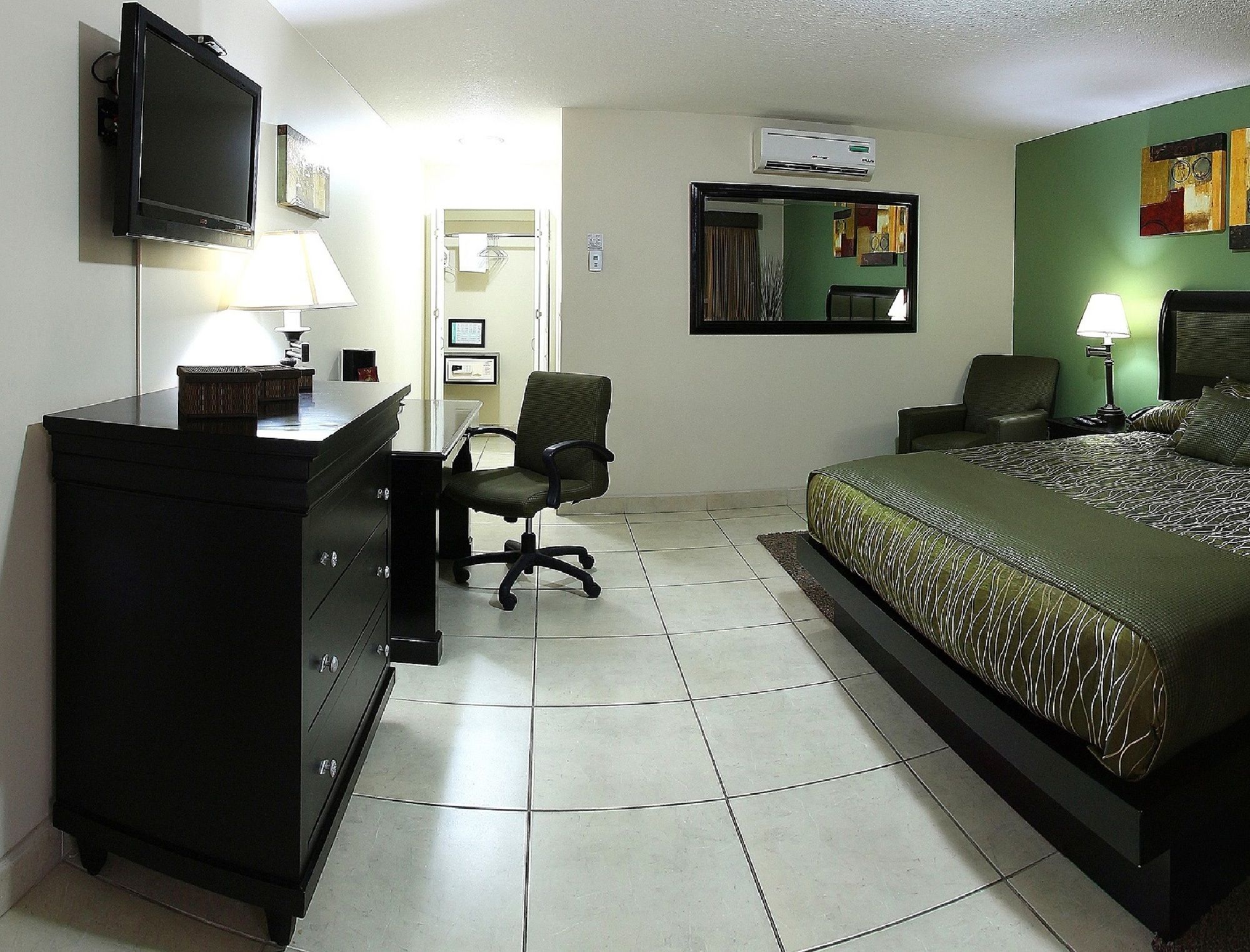 Hotel Cortez