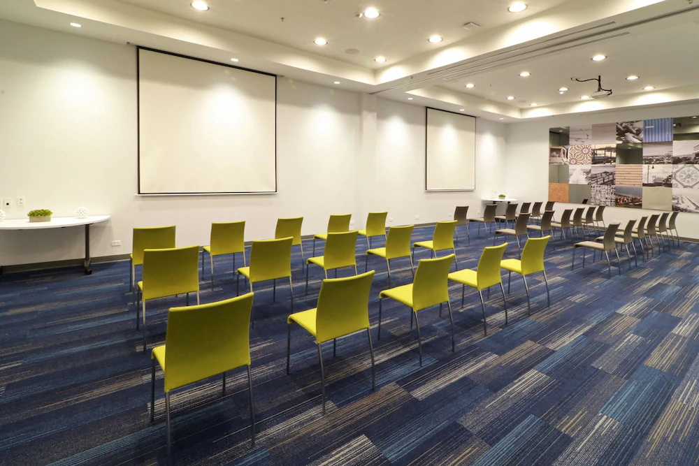 Holiday Inn Express & Suites Ensenada Centro