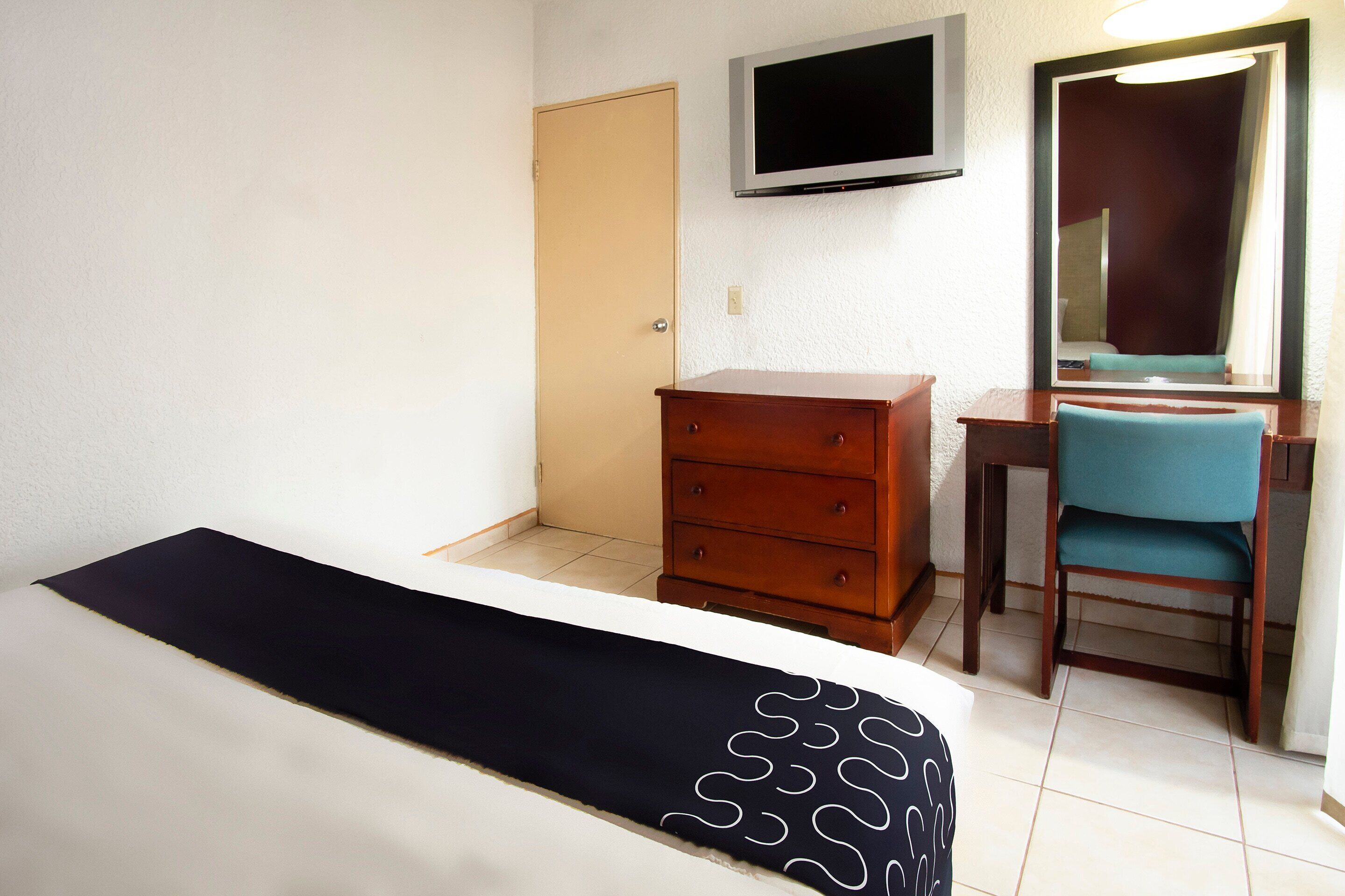 Hotel Costa Ensenada