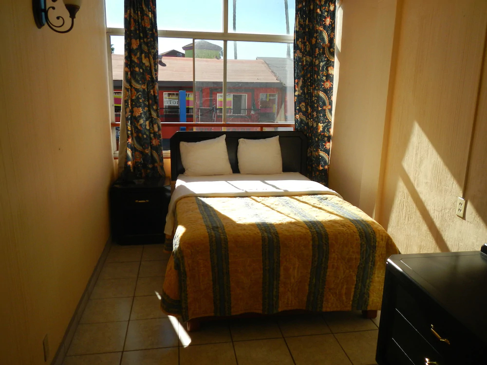 Hotel Inn - Adults Only