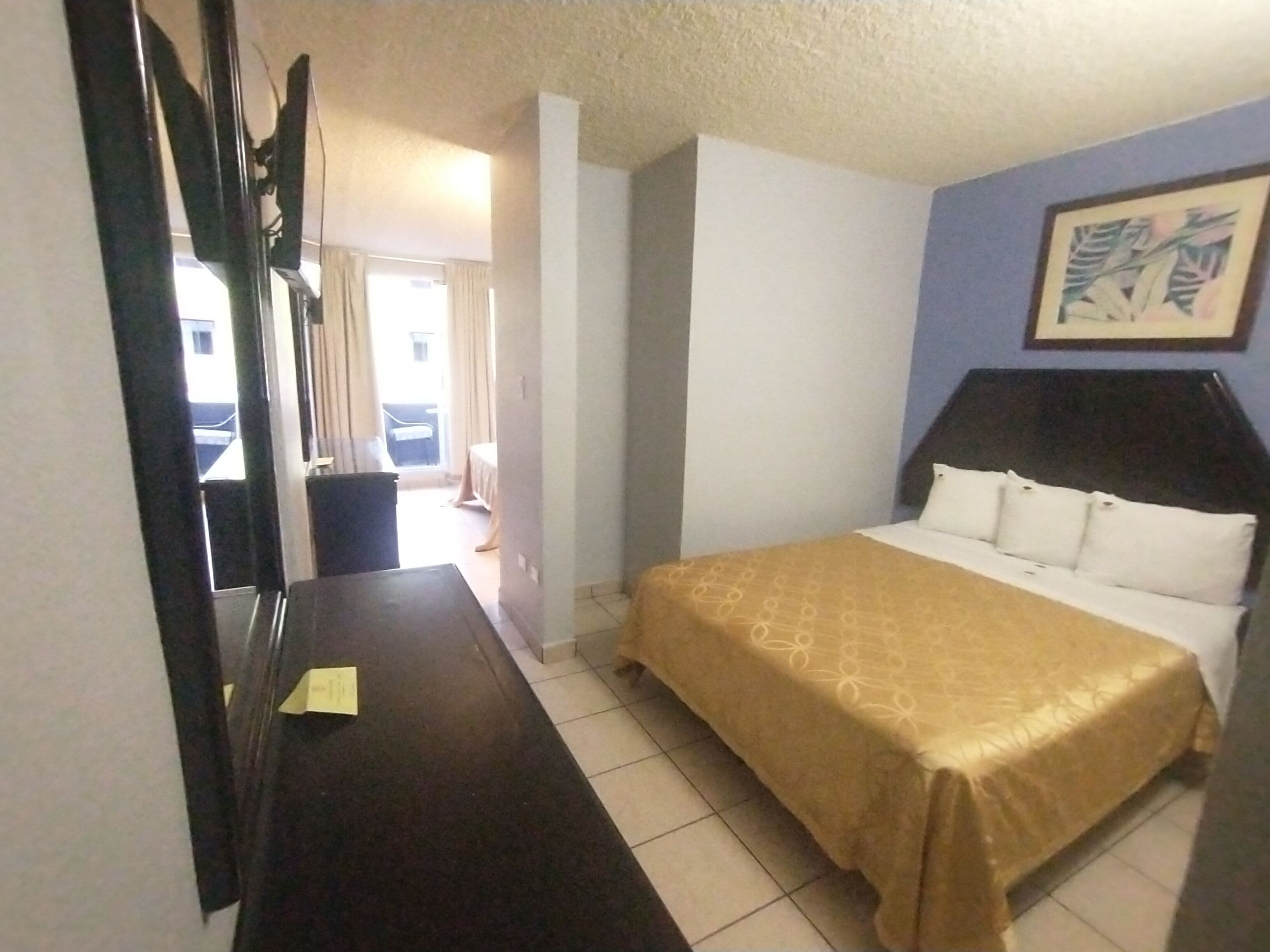 Hotel Suites Royal