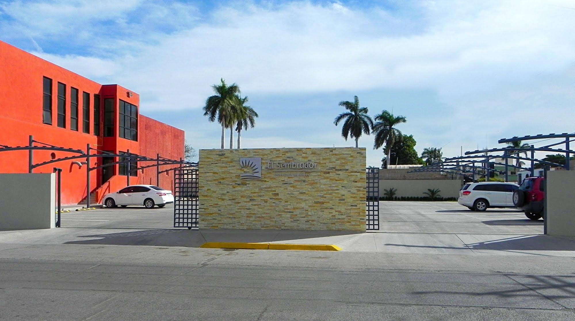 El Sembrador Hotel