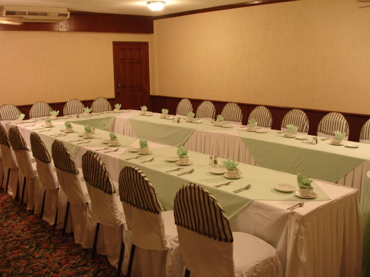 Grand Plaza La Paz