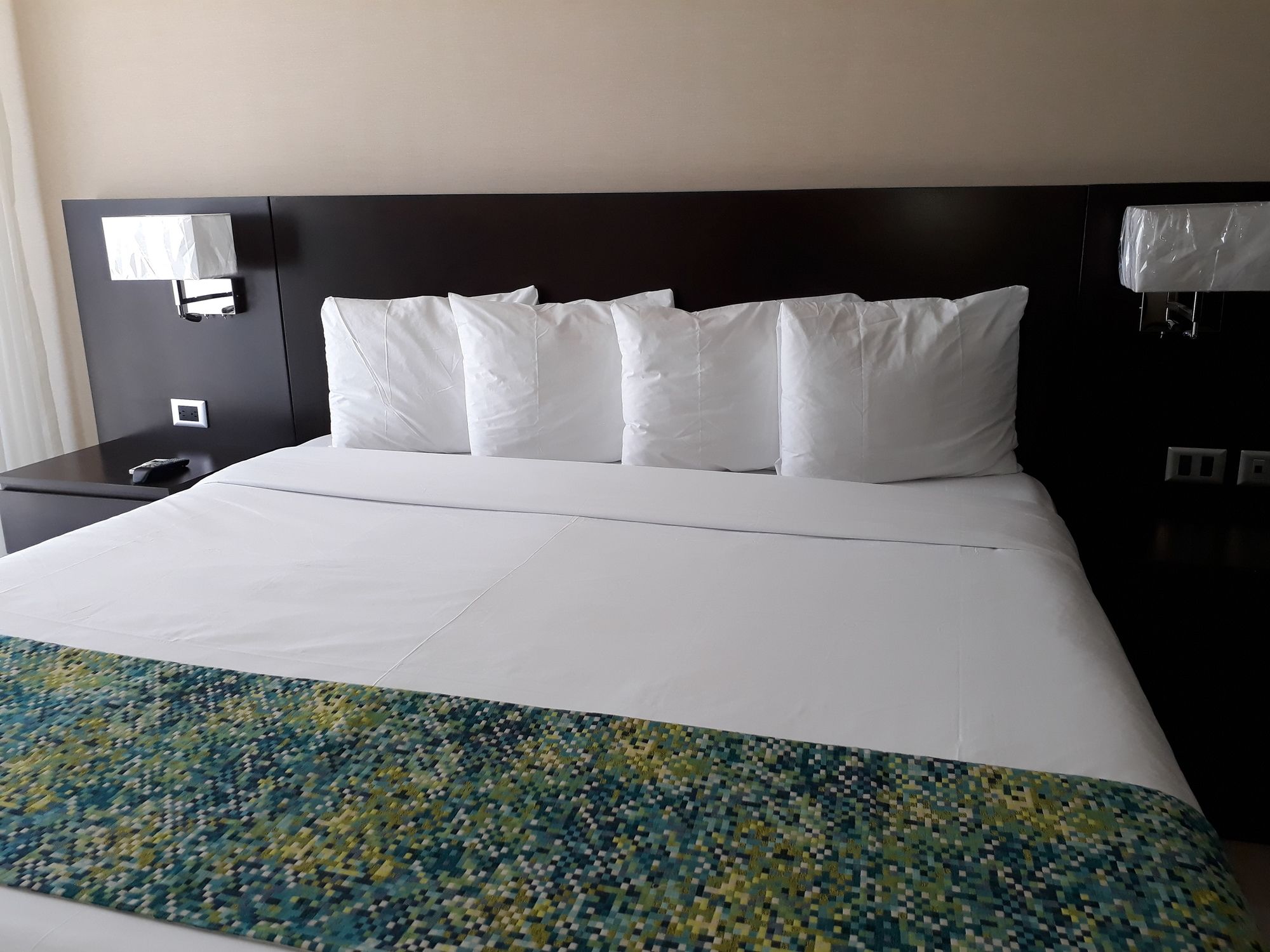 Hotel Seven Crown La Paz Malecón