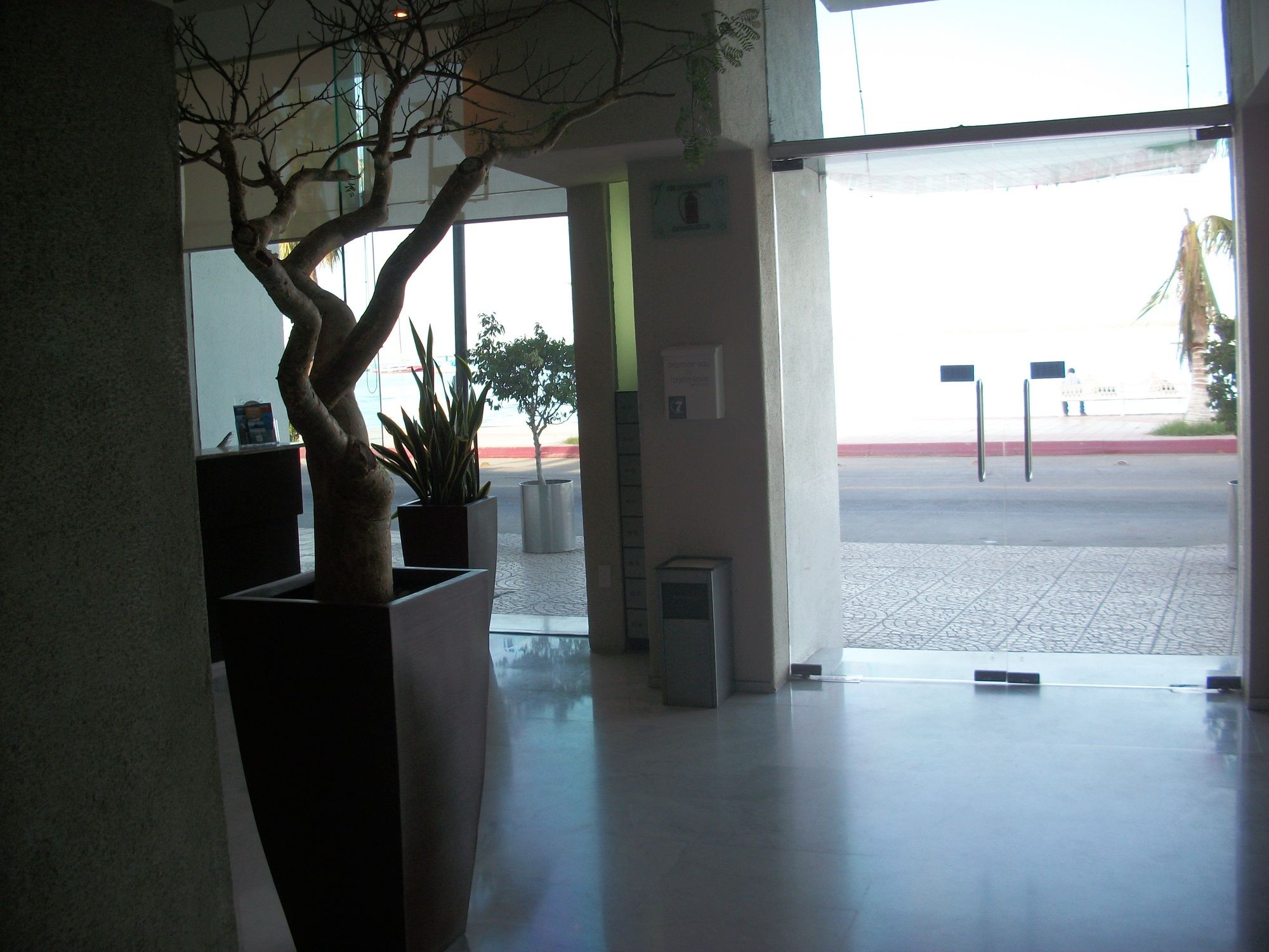 Hotel Seven Crown La Paz Malecón