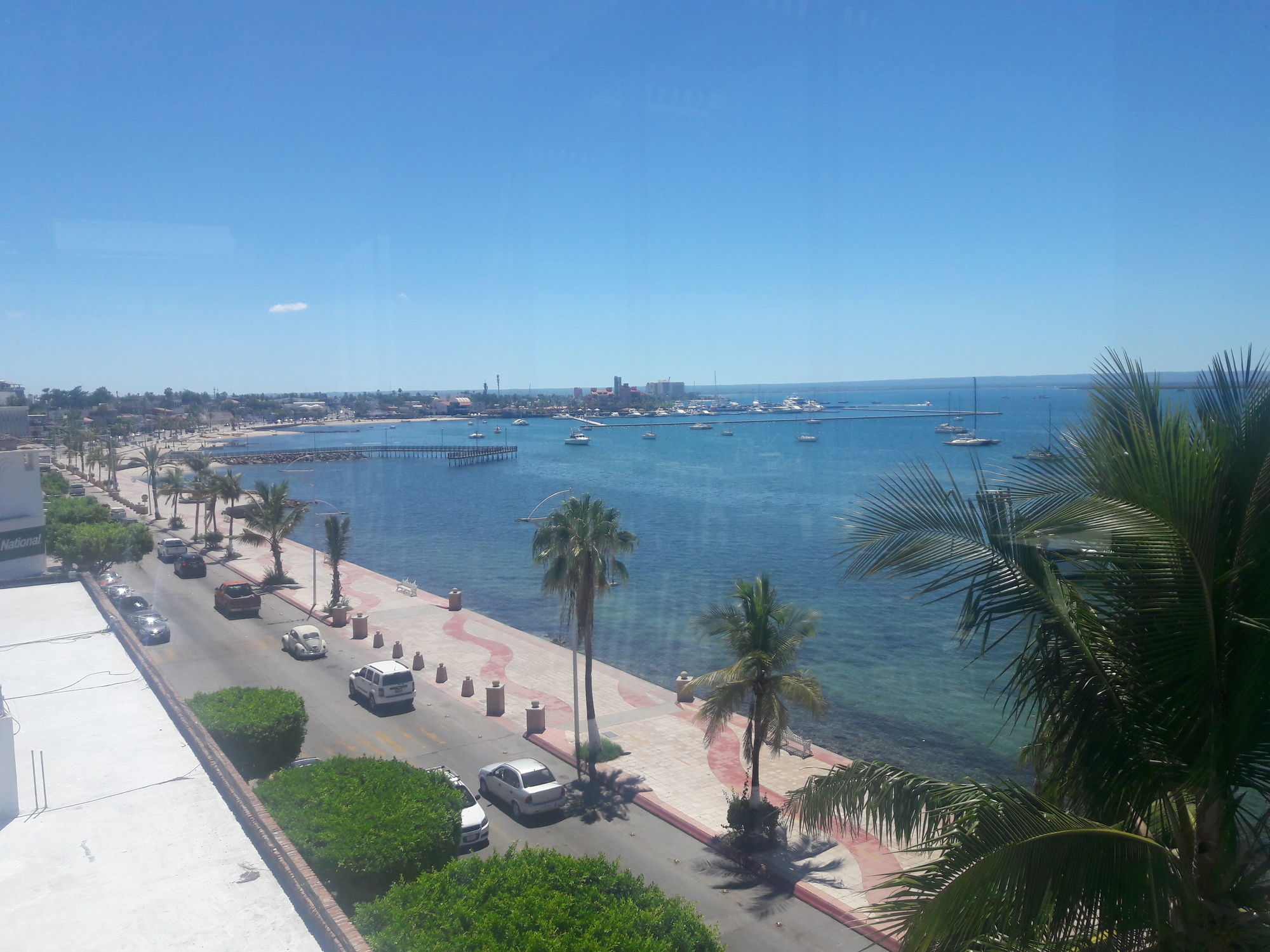 Hotel Seven Crown La Paz Malecón