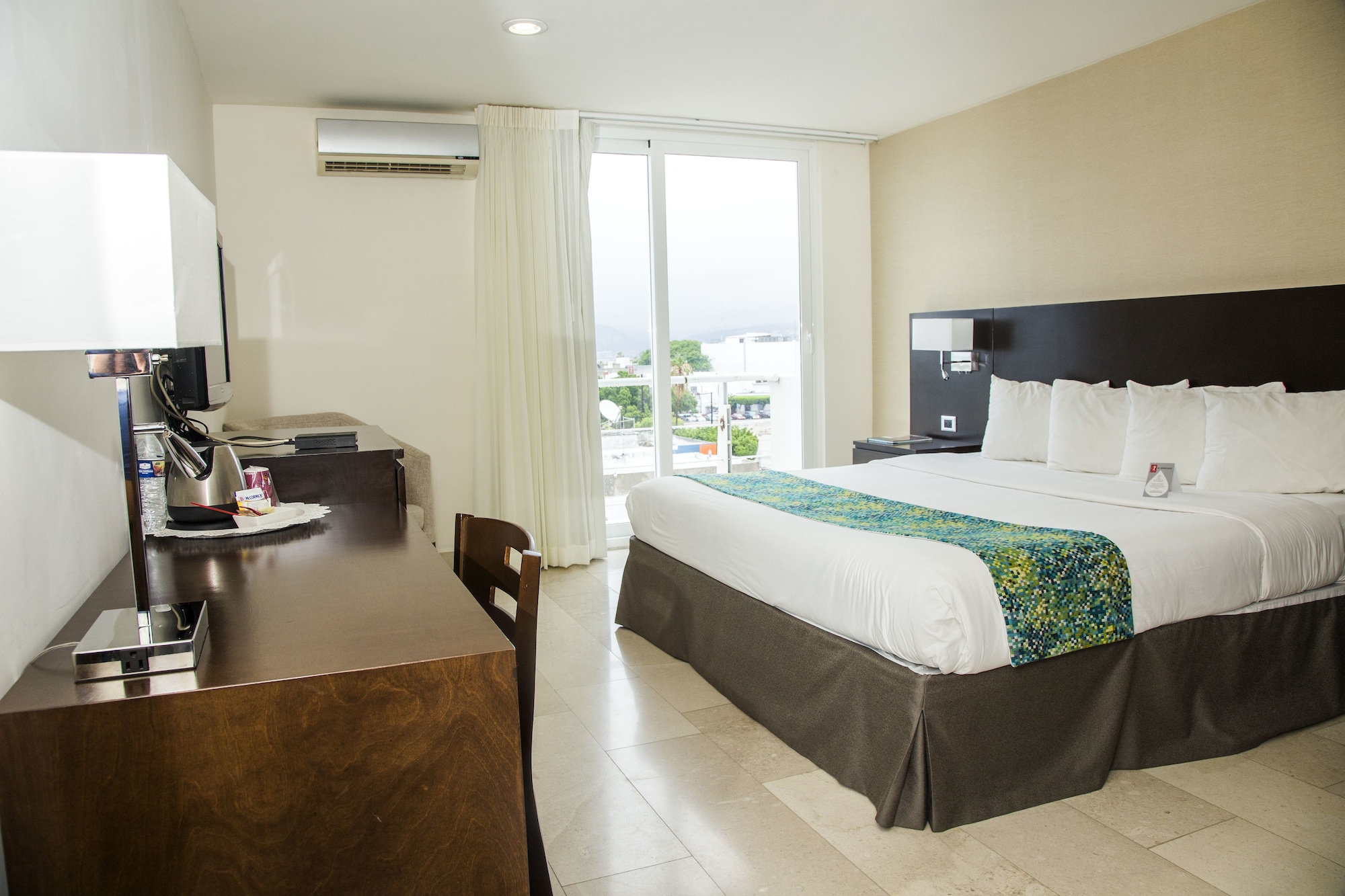 Hotel Seven Crown La Paz Malecón
