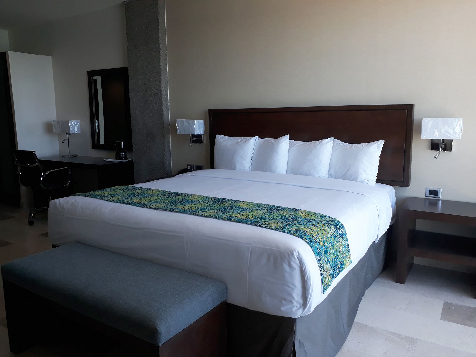Hotel Seven Crown La Paz Malecón